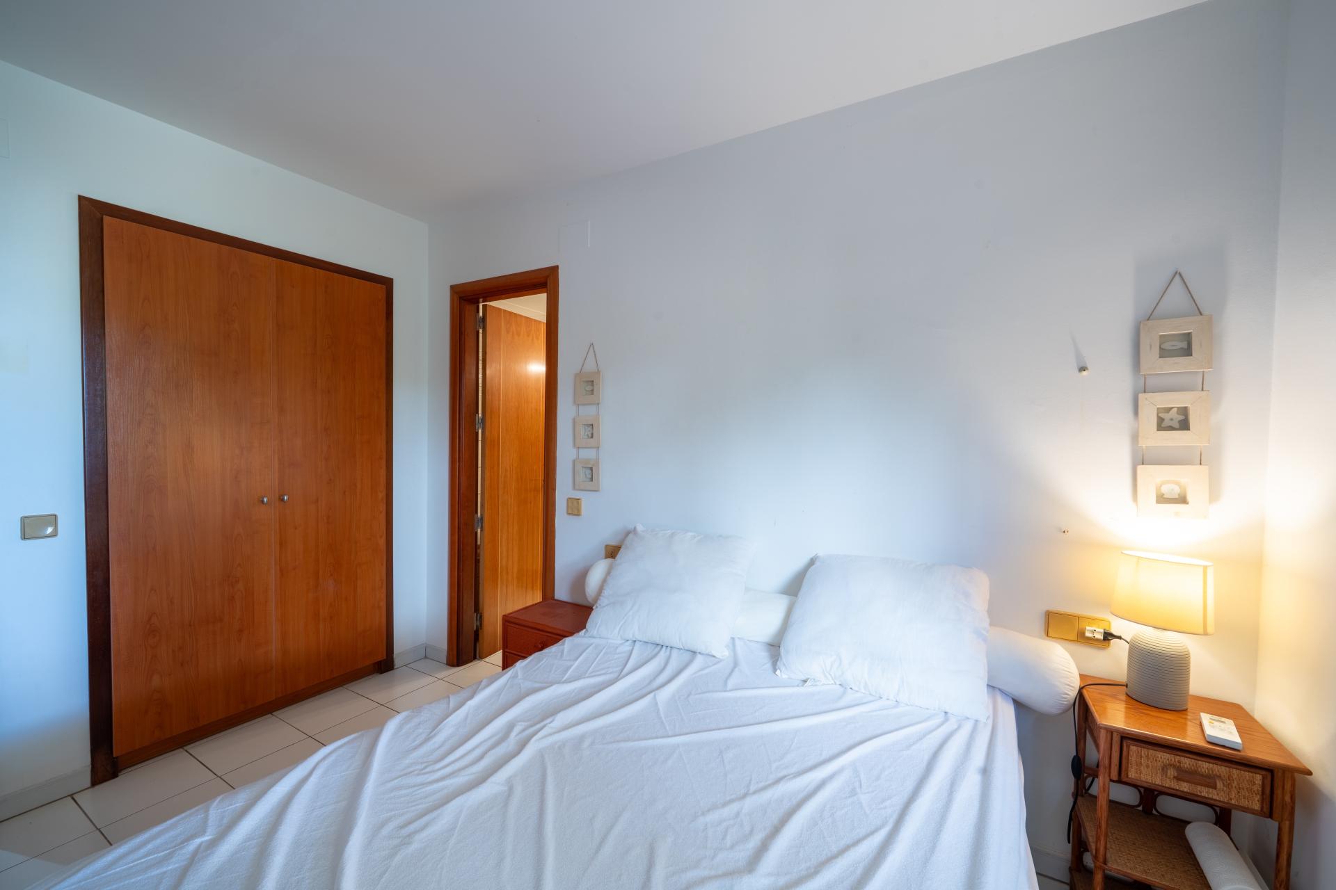 Photo 8 of the listing.