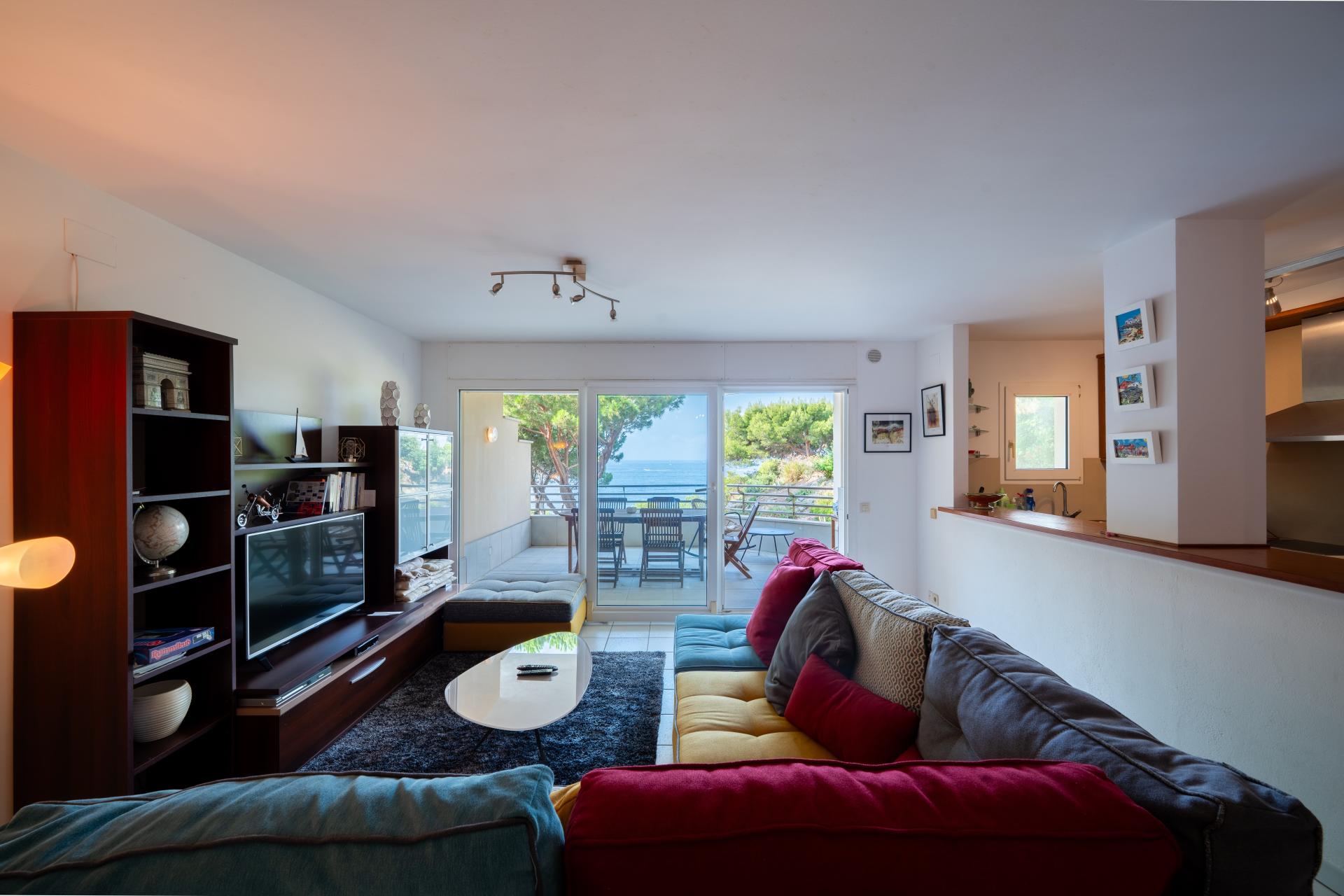 Photo 4 of the listing.