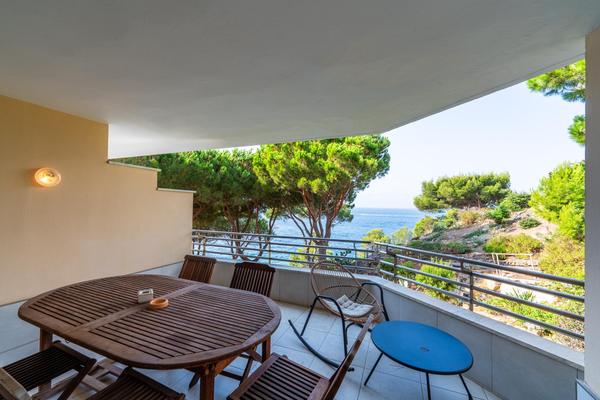 Photo 15 of the listing.