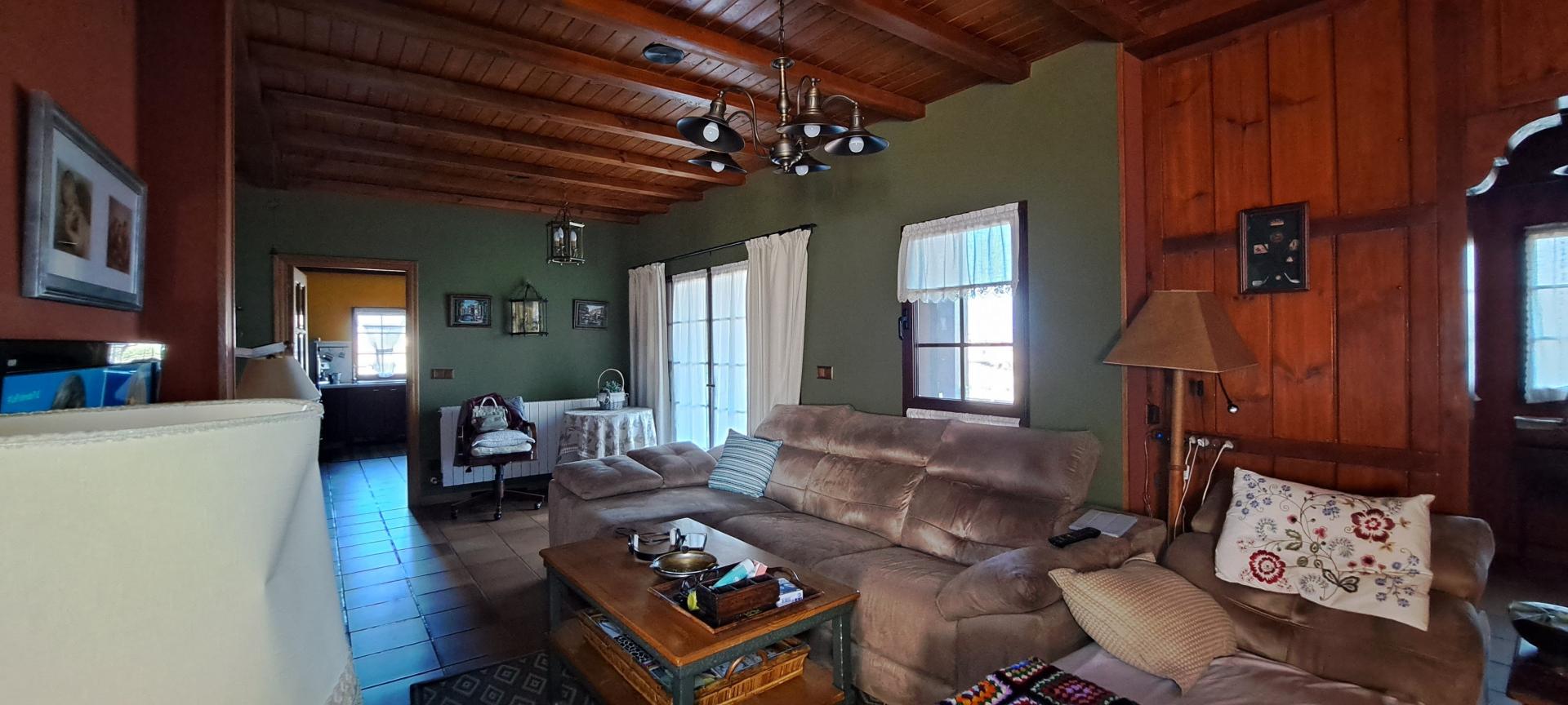 Photo 16 of the listing.