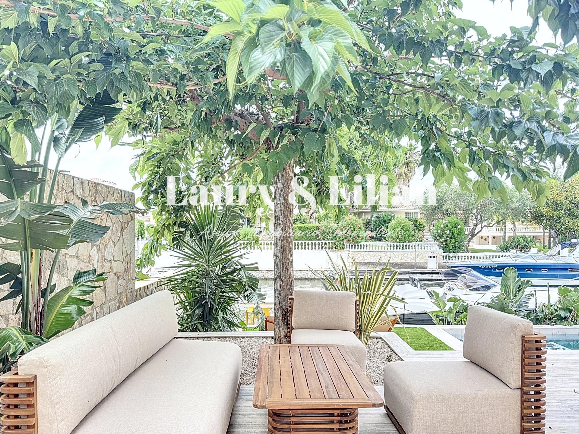 Photo 44 de l'annonce.