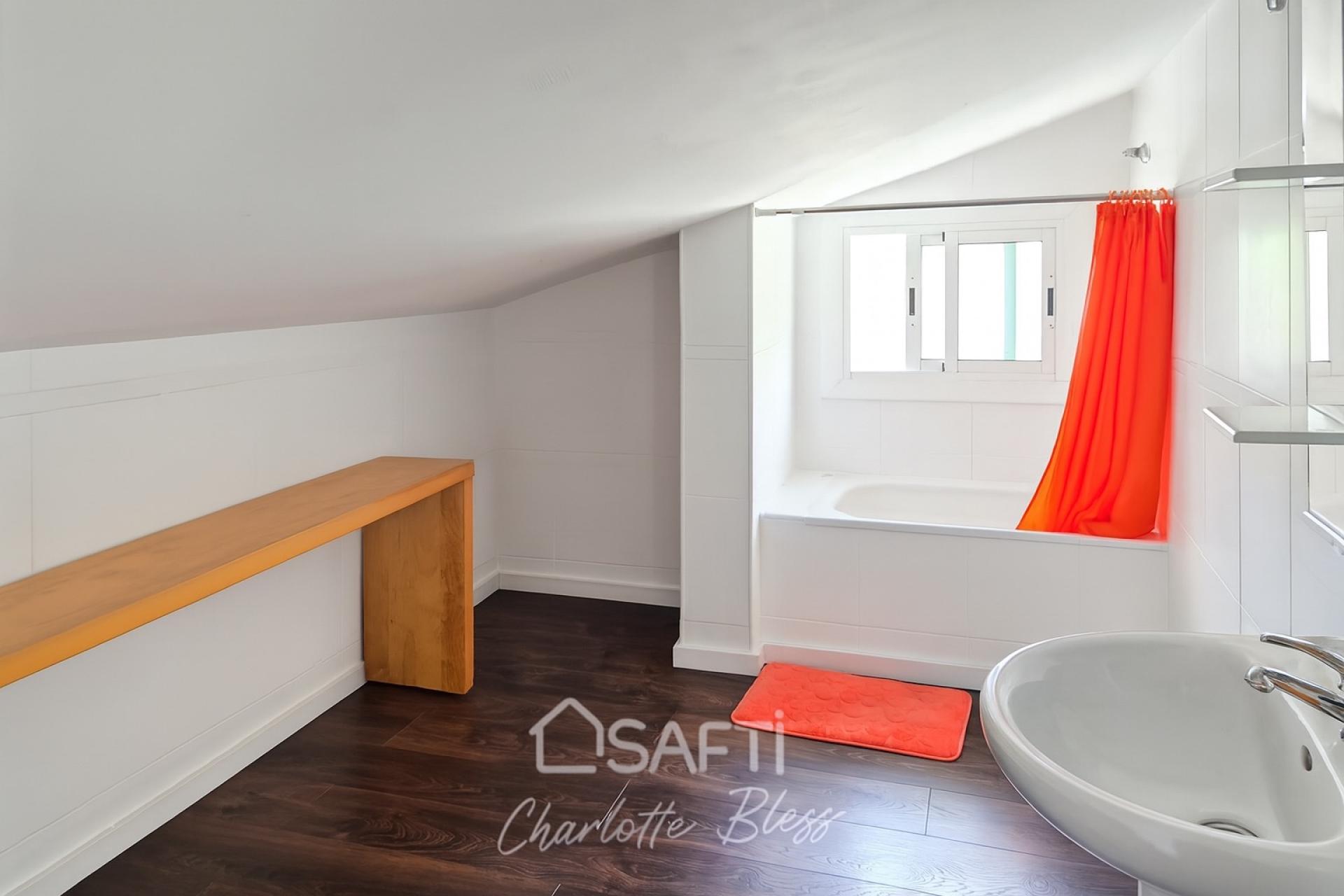 Photo 26 de l'annonce.