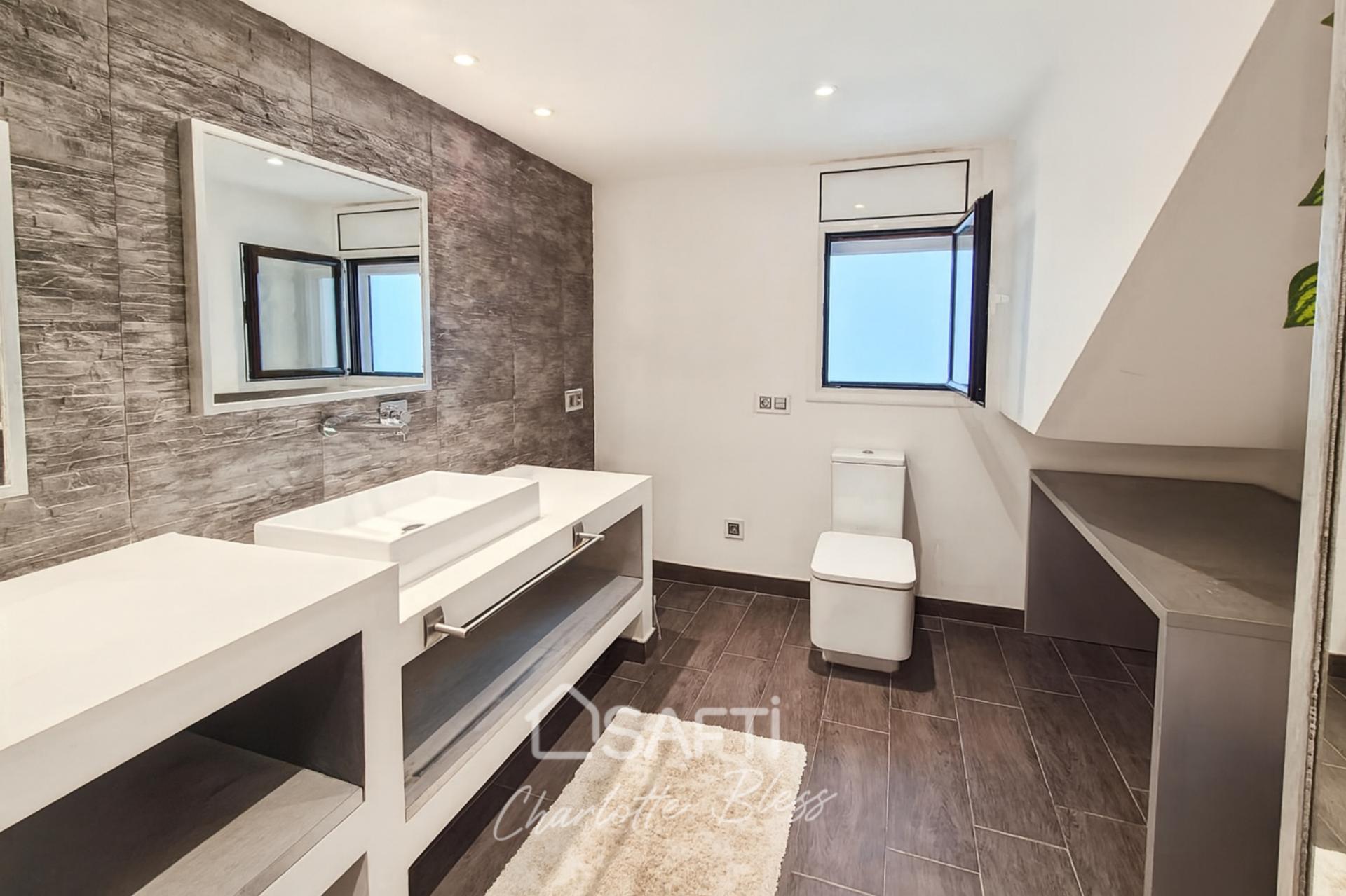 Photo 21 de l'annonce.