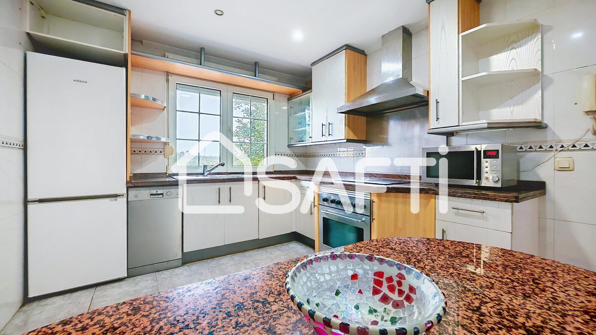 Photo 38 de l'annonce.