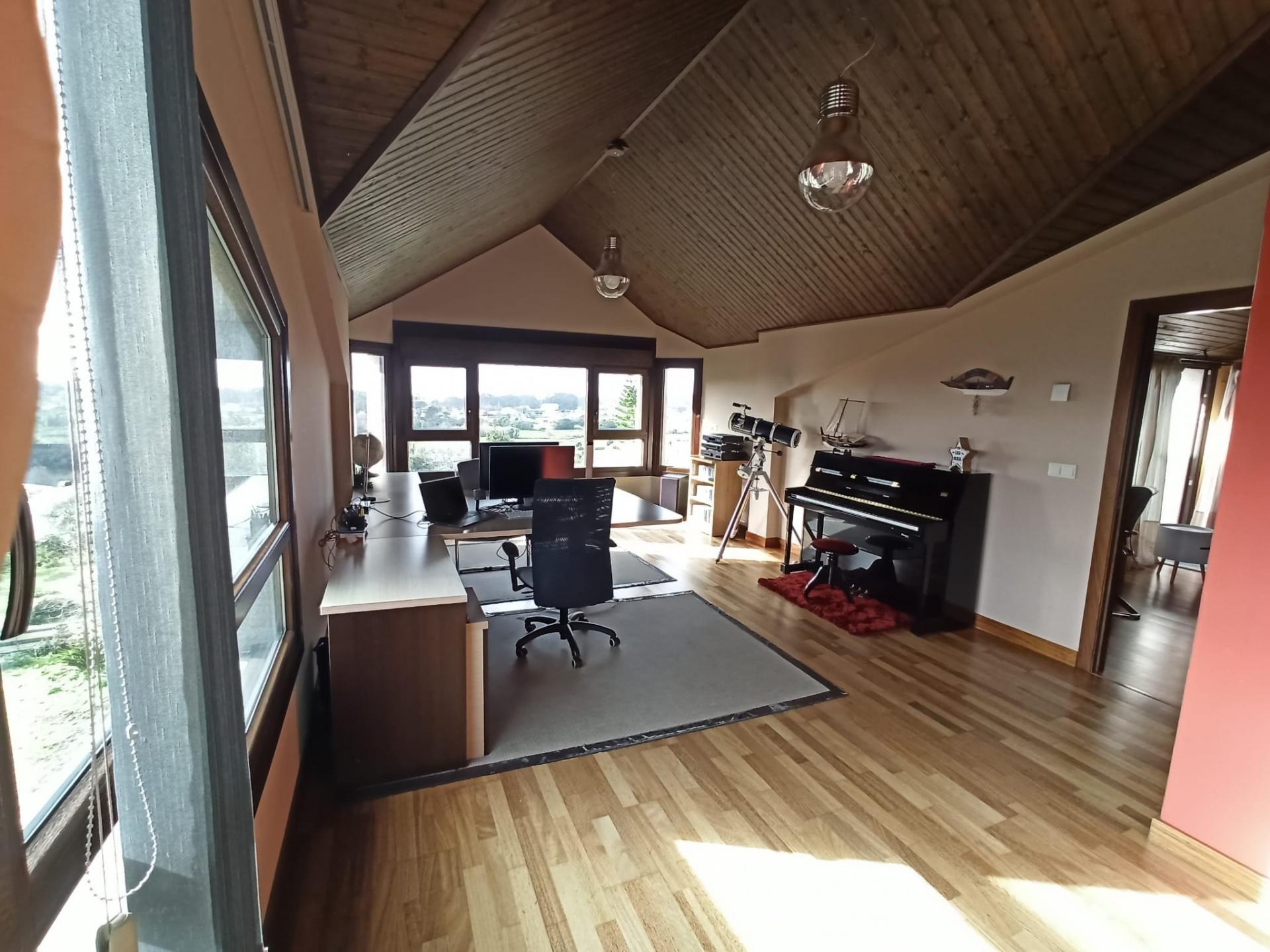 Photo 41 de l'annonce.