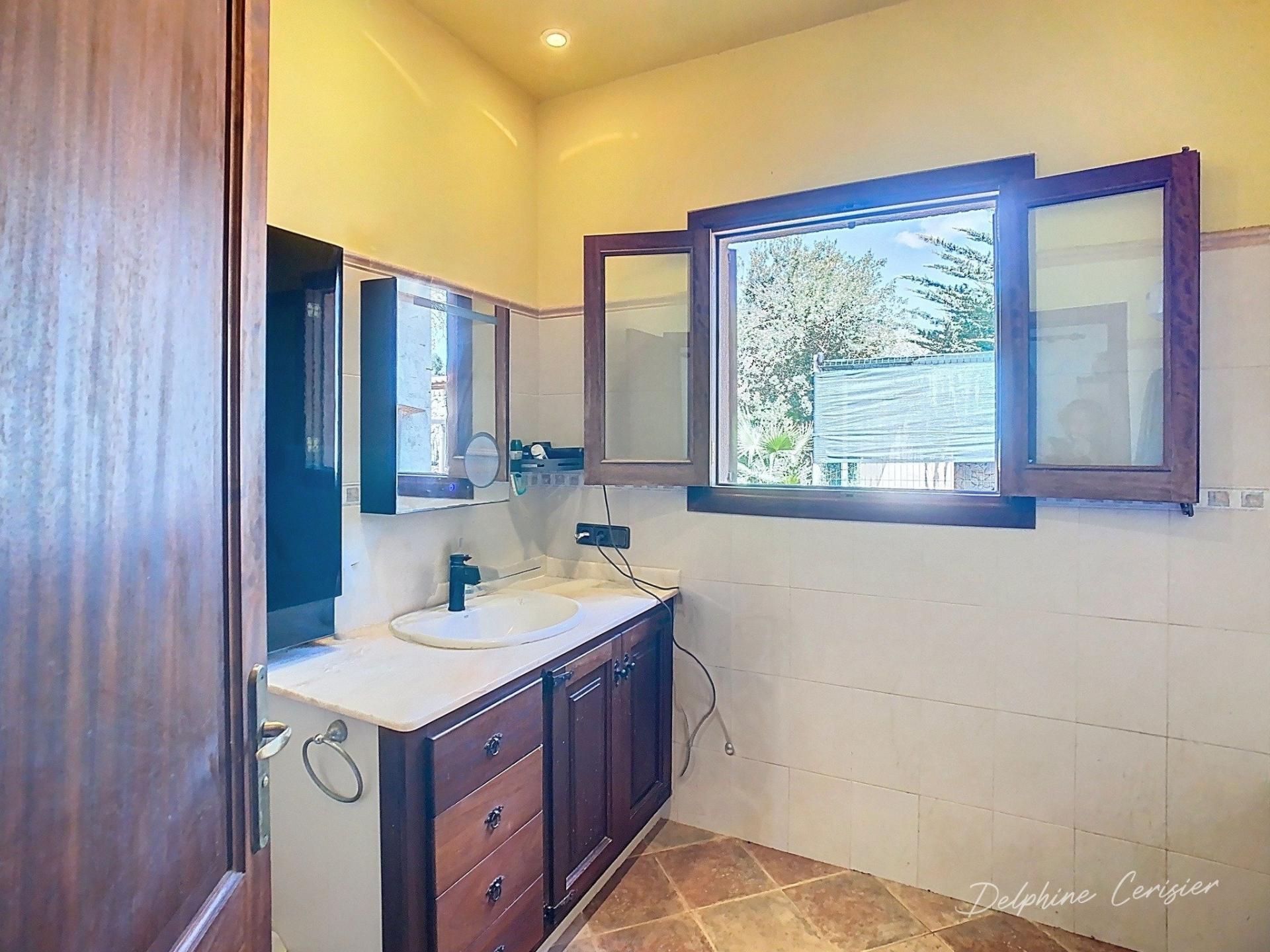 Photo 44 de l'annonce.