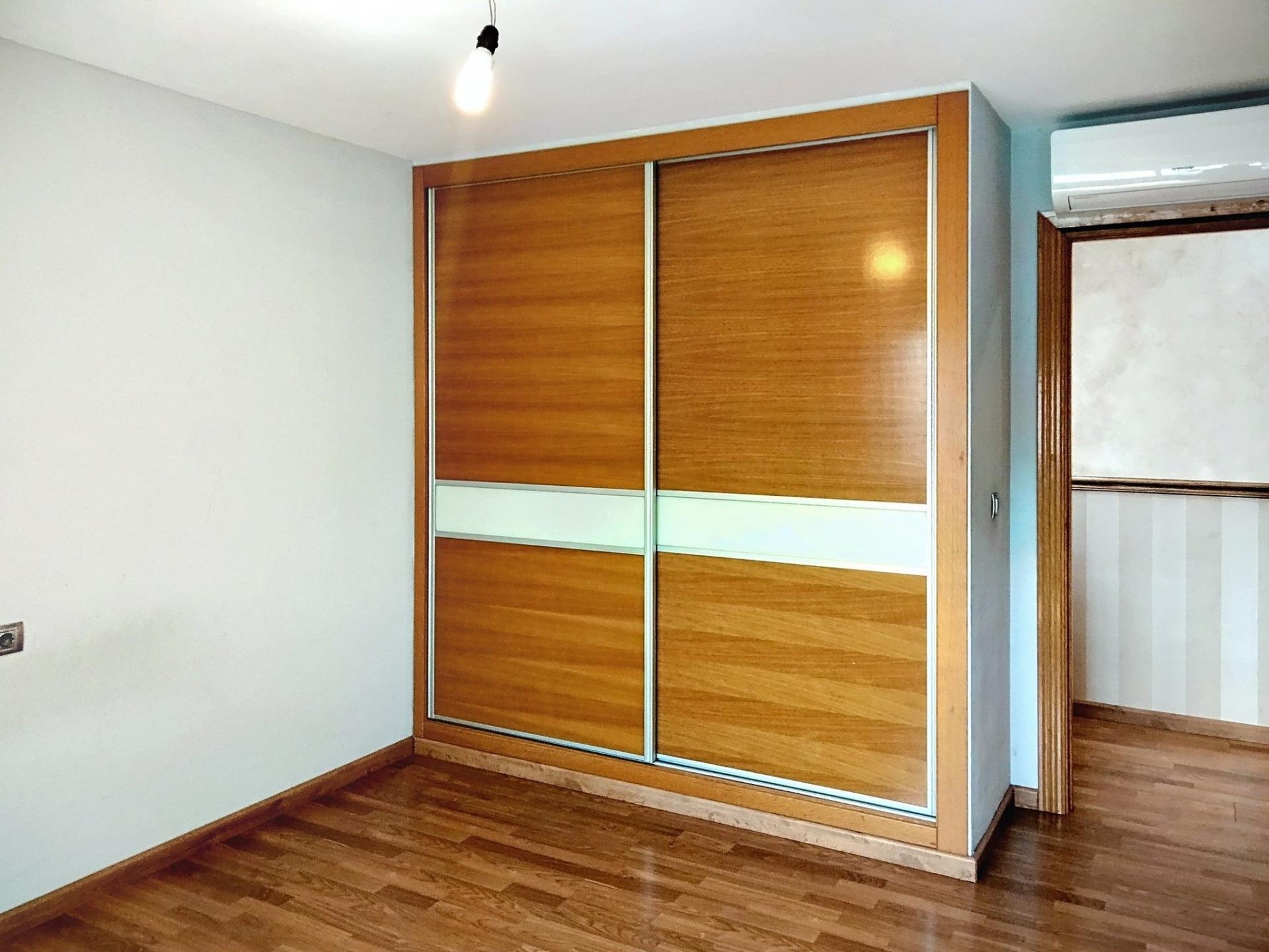 Photo 17 of the listing.