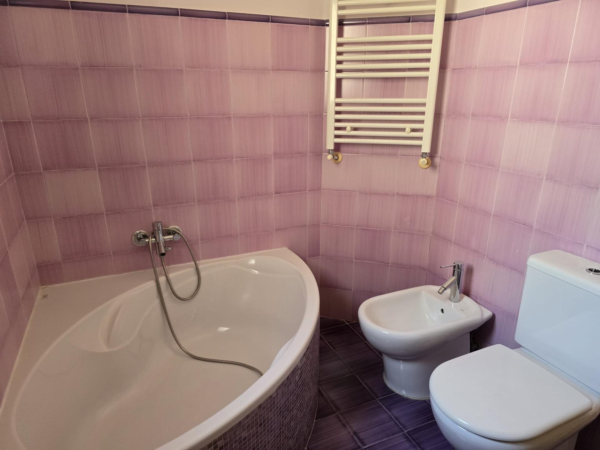 Photo 27 of the listing.