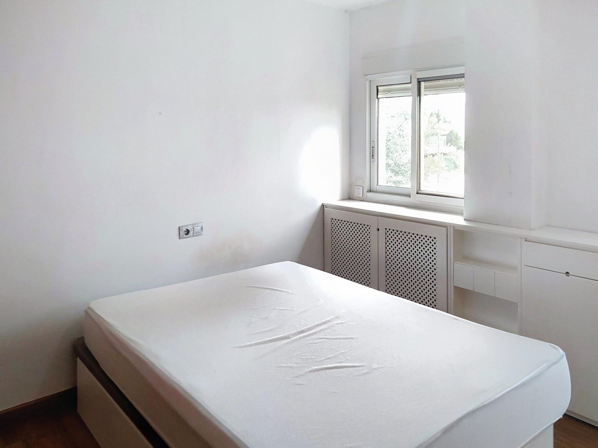 Photo 25 of the listing.