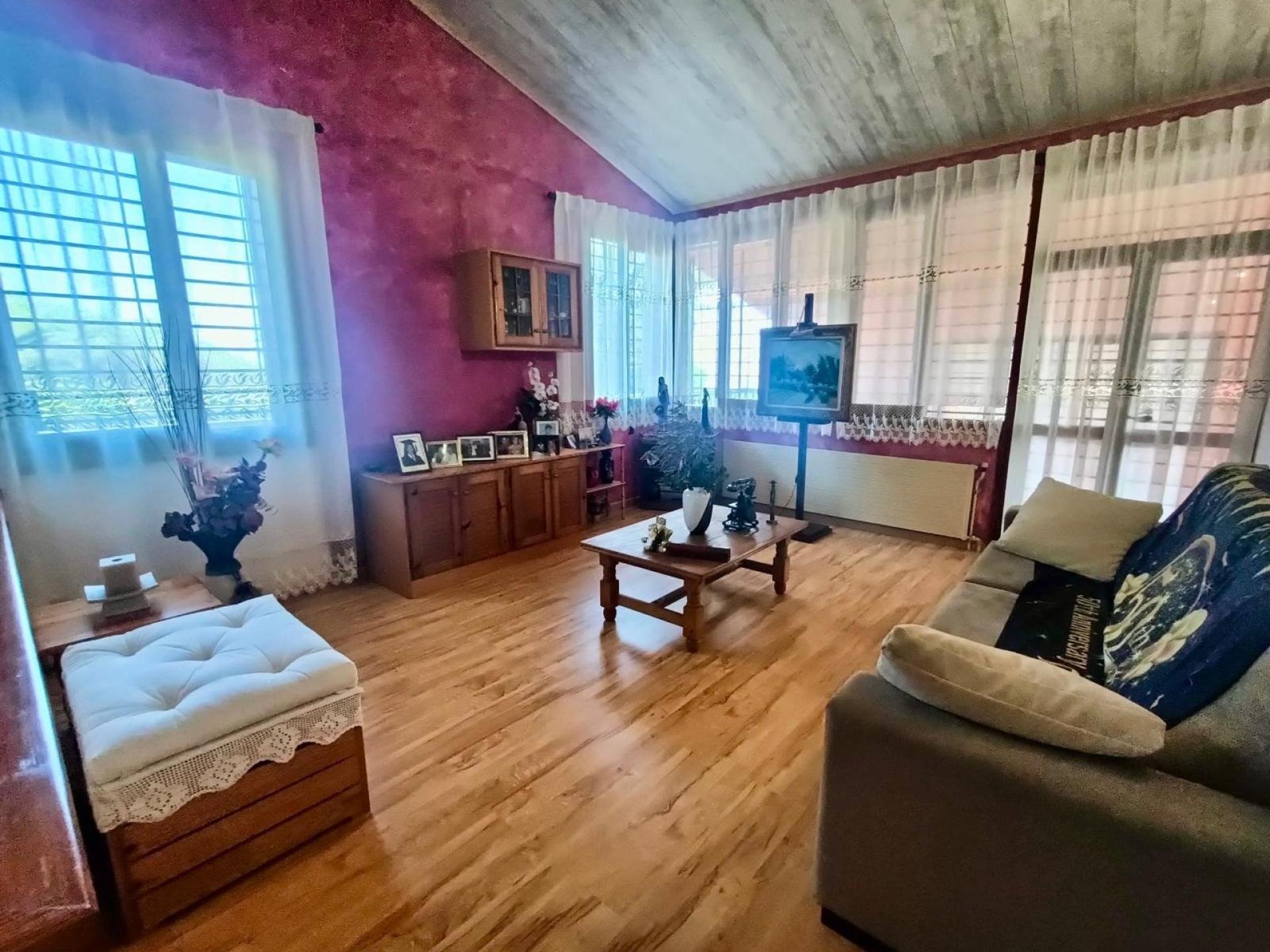 Photo 38 de l'annonce.