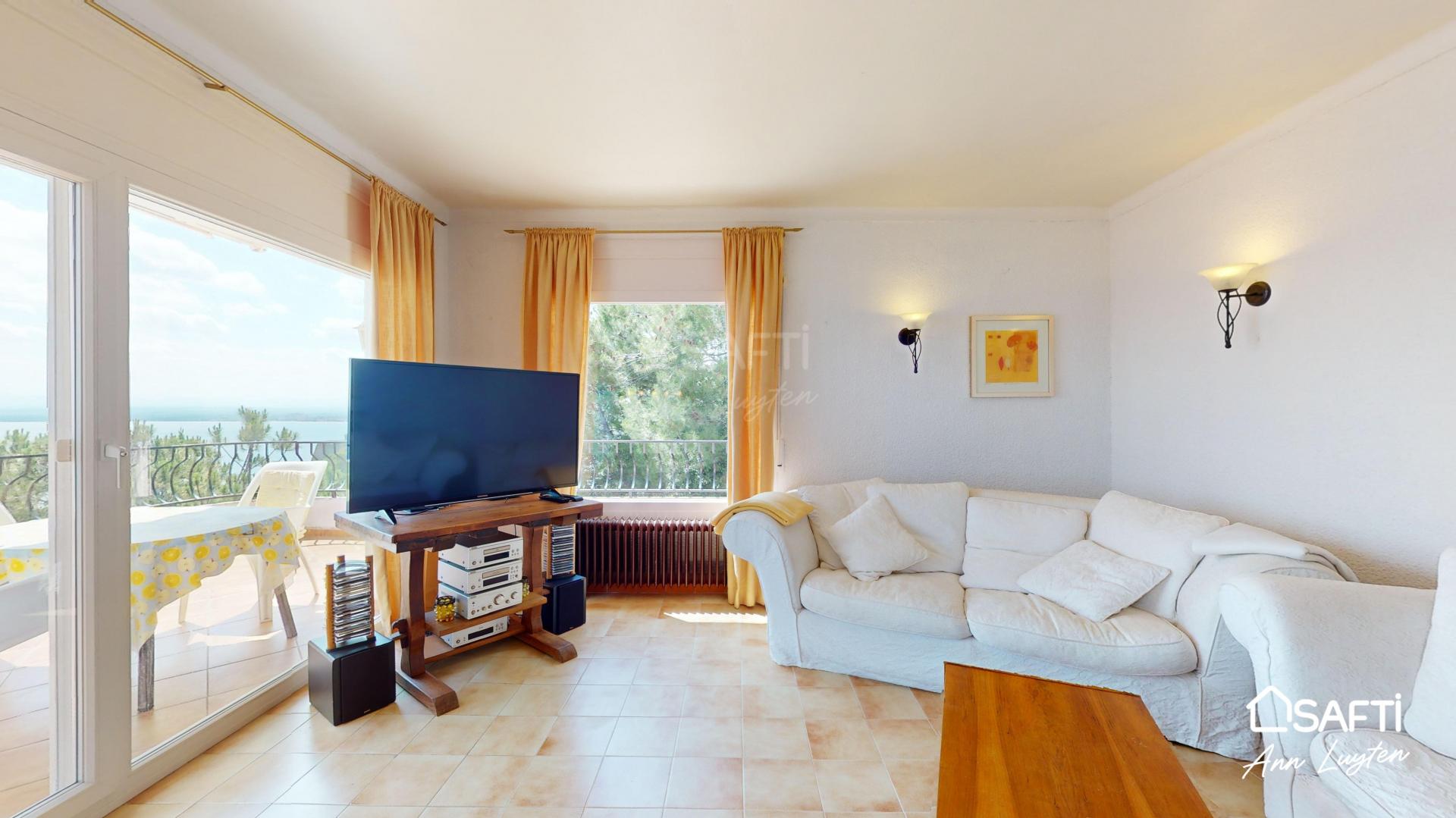 Photo 18 of the listing.