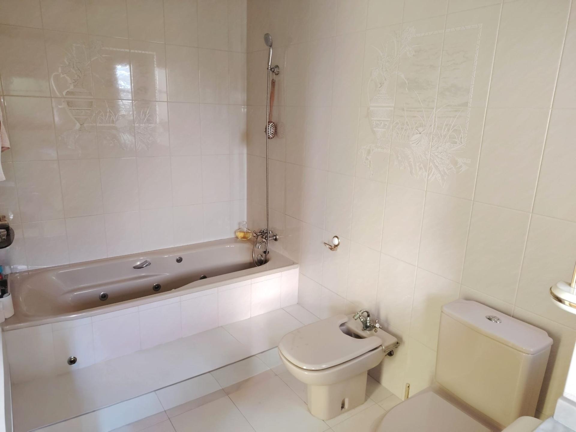 Photo 28 de l'annonce.