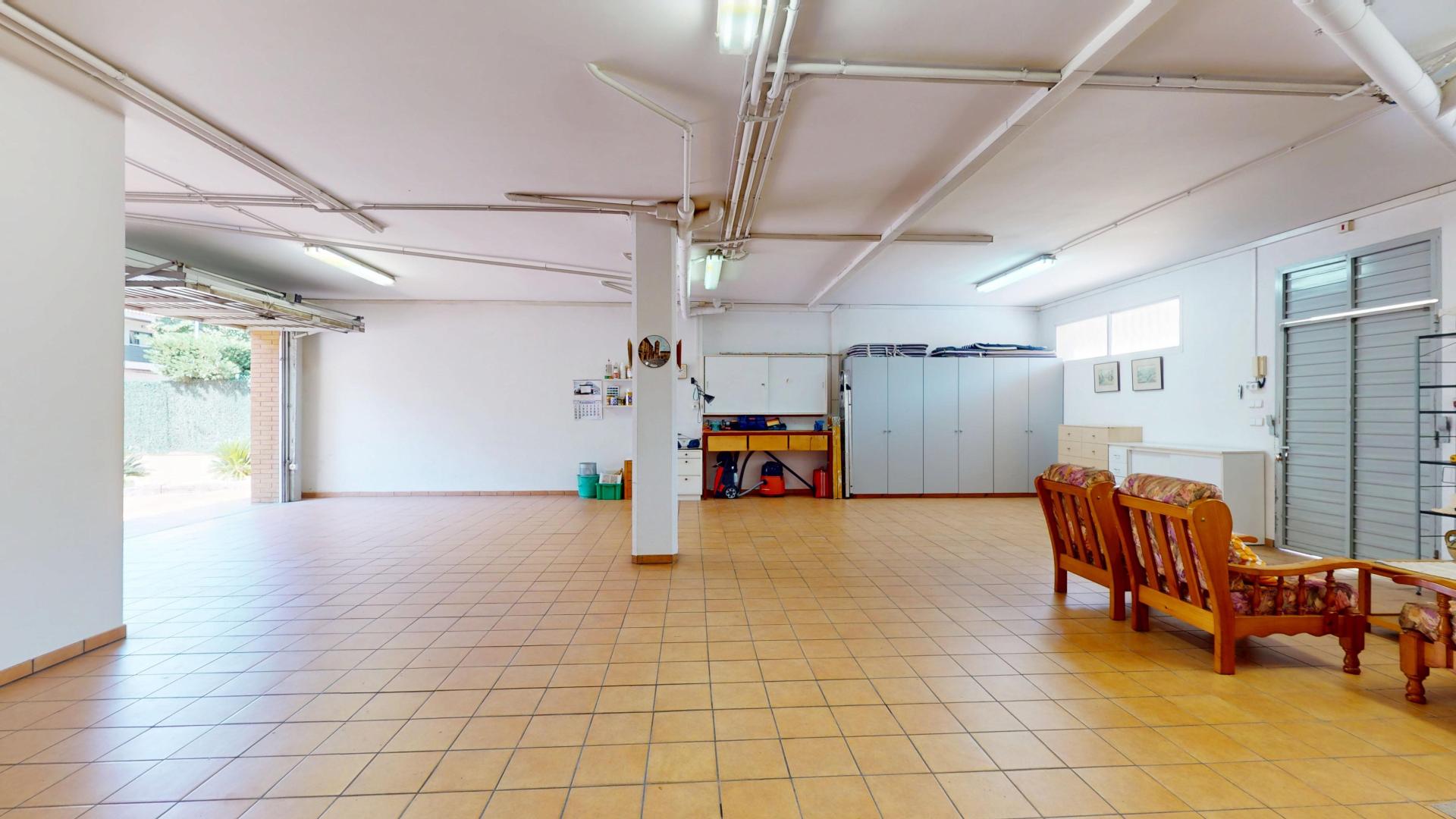 Photo 37 de l'annonce.