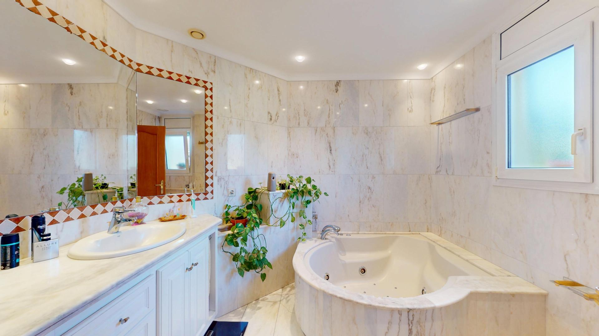 Photo 23 de l'annonce.