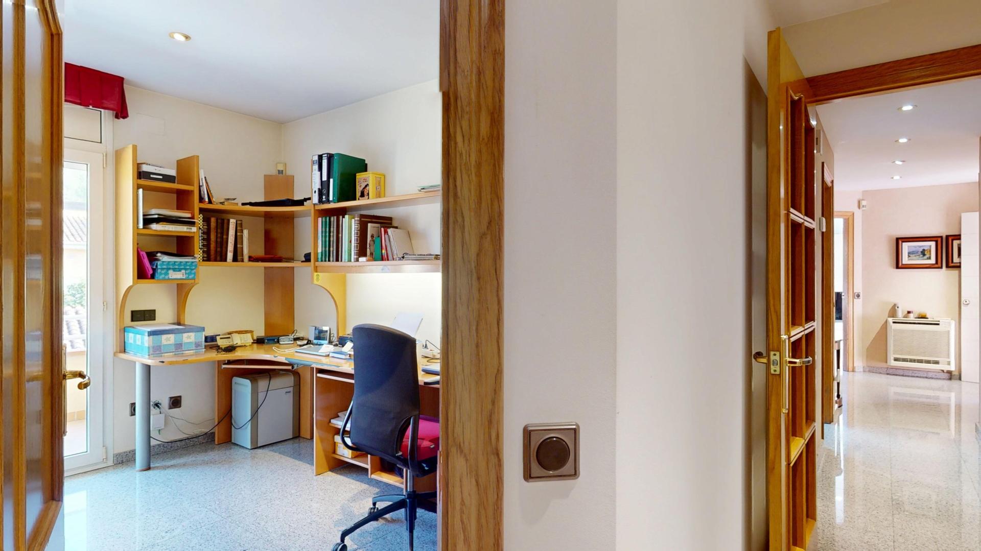 Photo 32 de l'annonce.