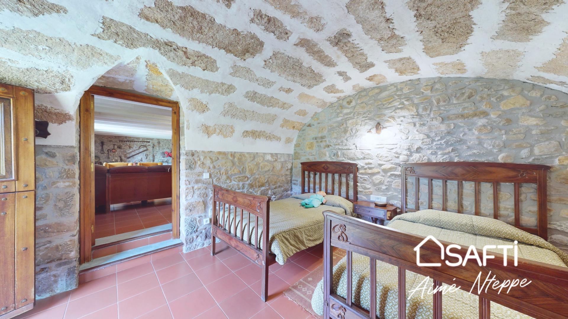 Photo 49 de l'annonce.