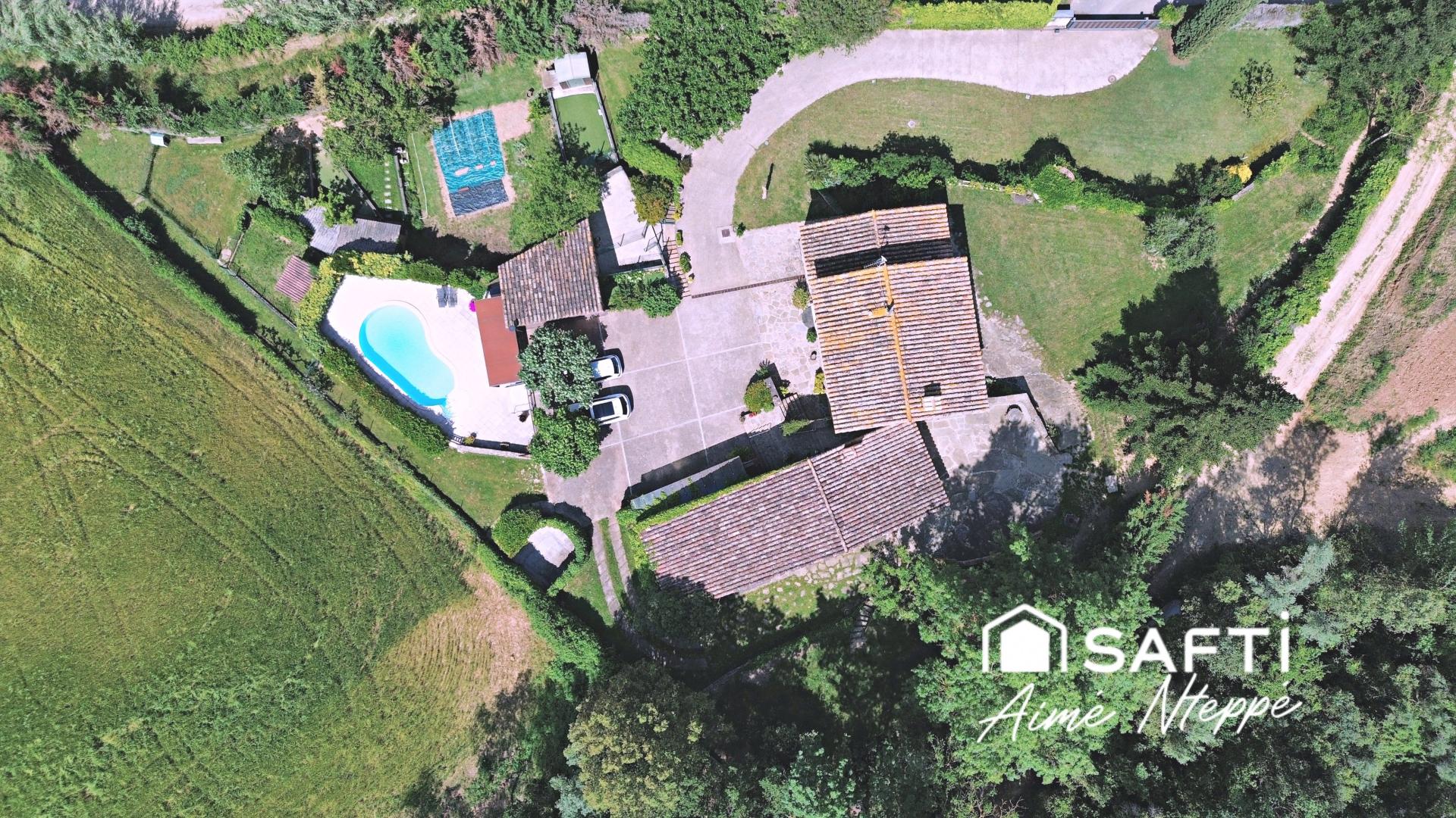 Photo 61 de l'annonce.