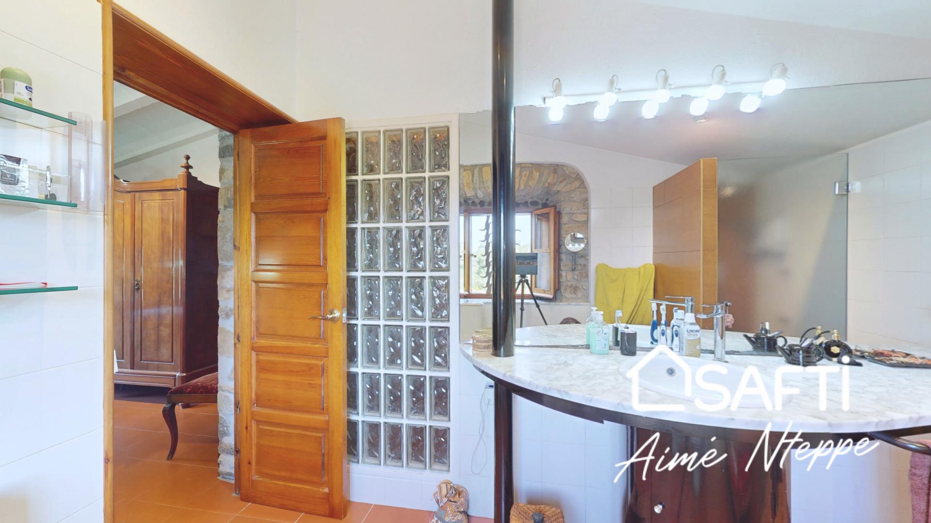 Photo 27 de l'annonce.