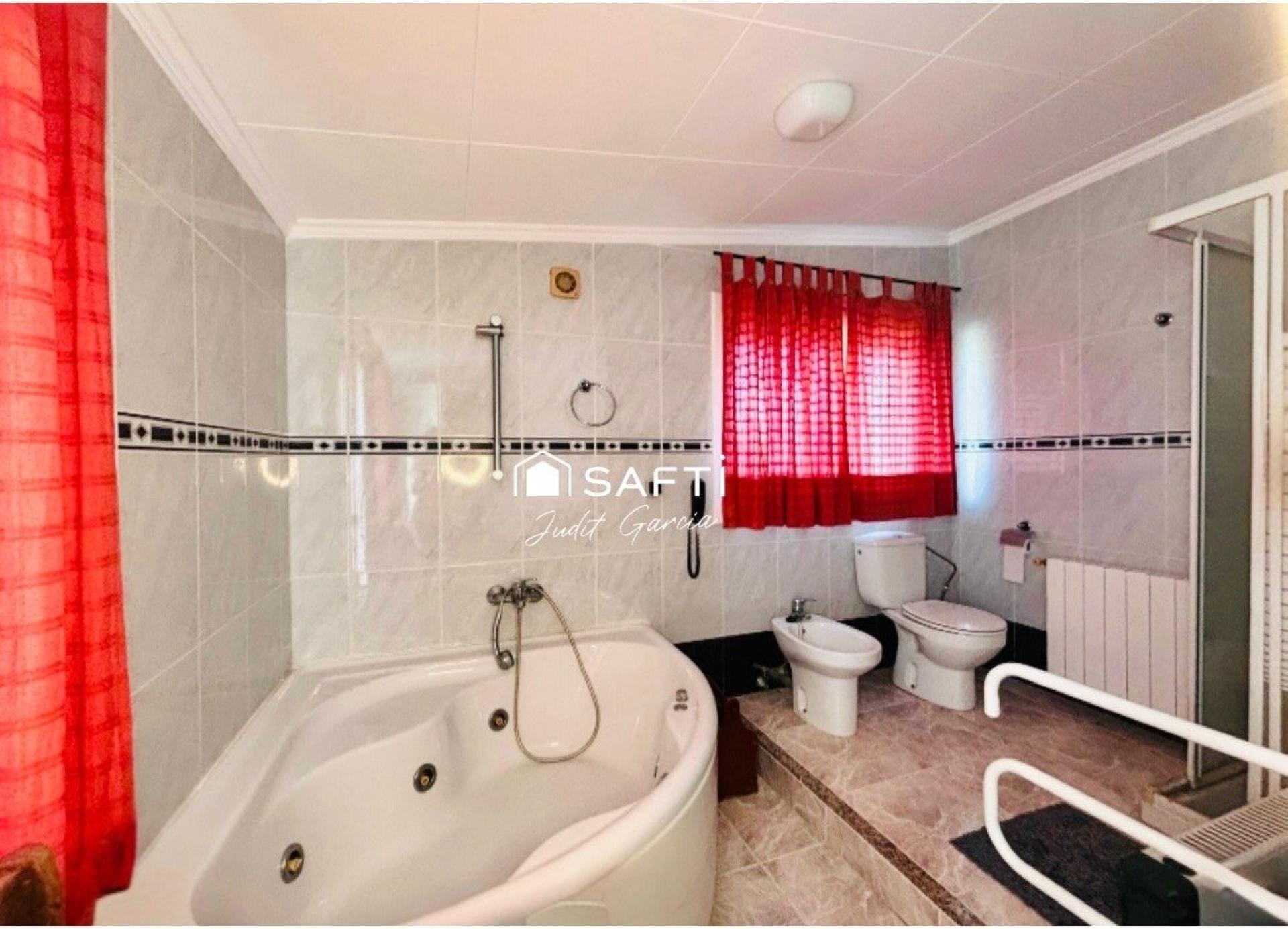 Photo 19 de l'annonce.