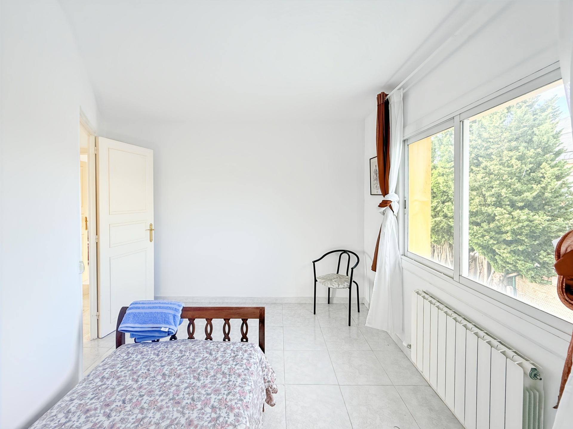 Photo 43 de l'annonce.