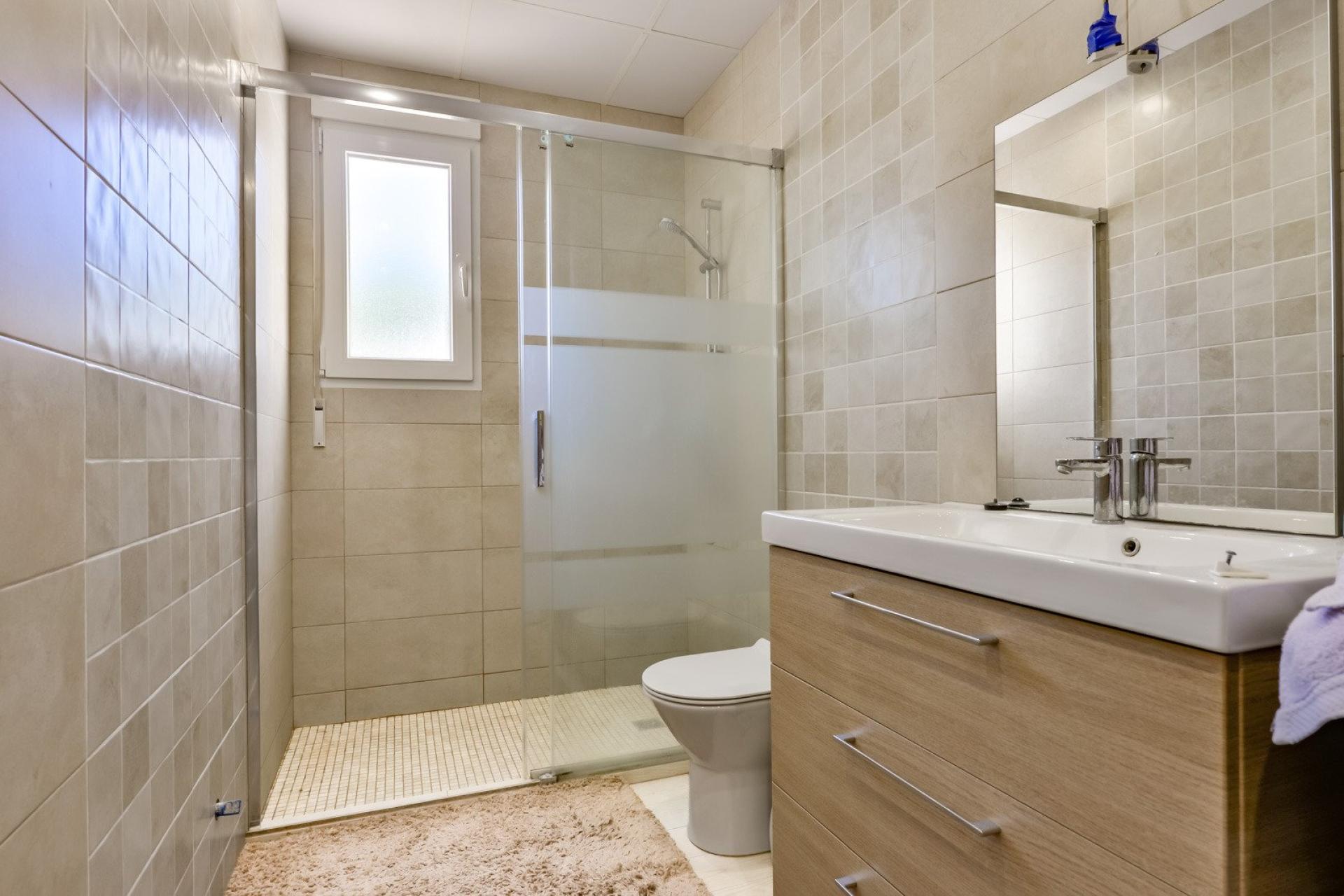 Photo 15 de l'annonce.