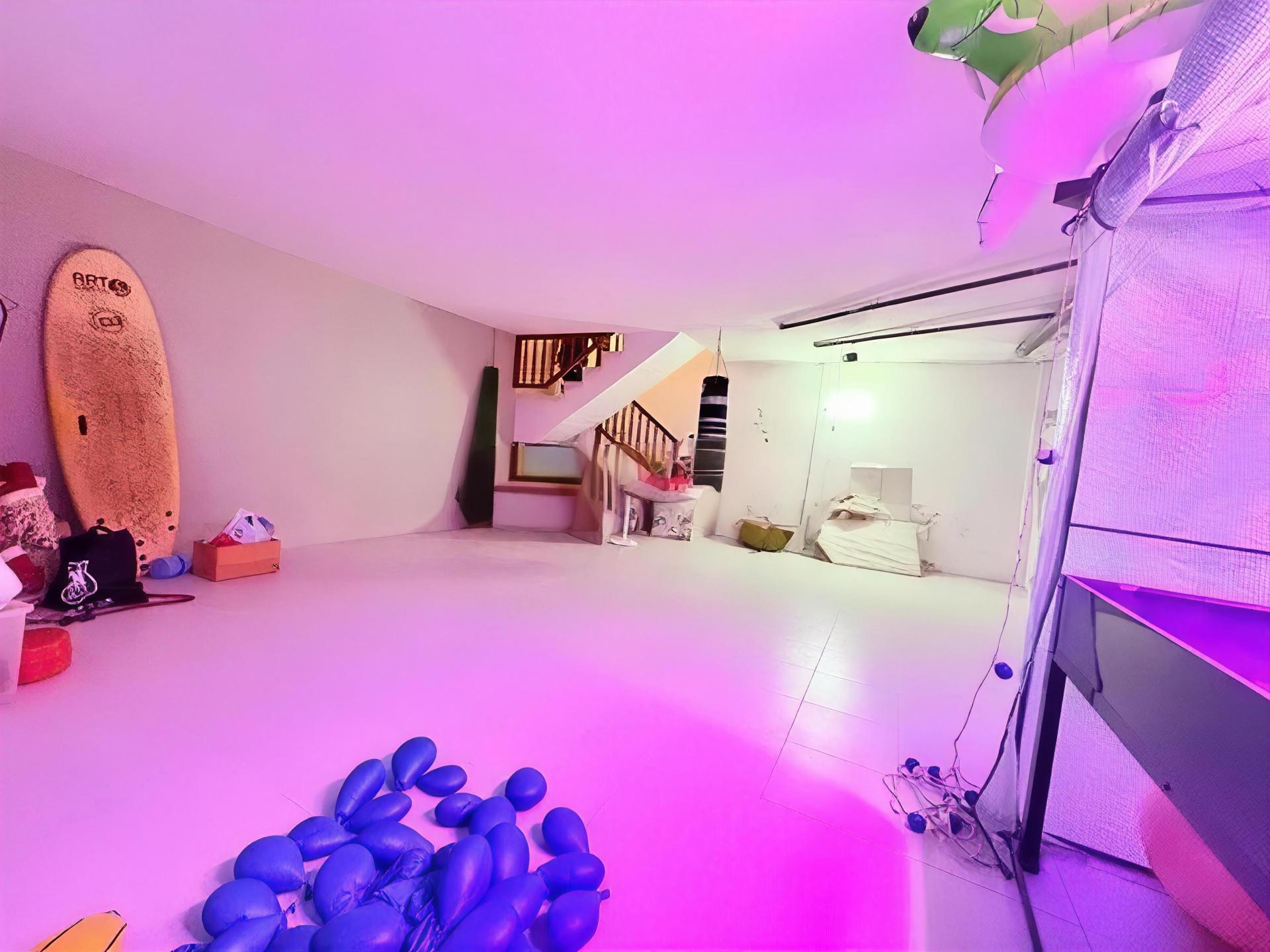 Photo 33 de l'annonce.