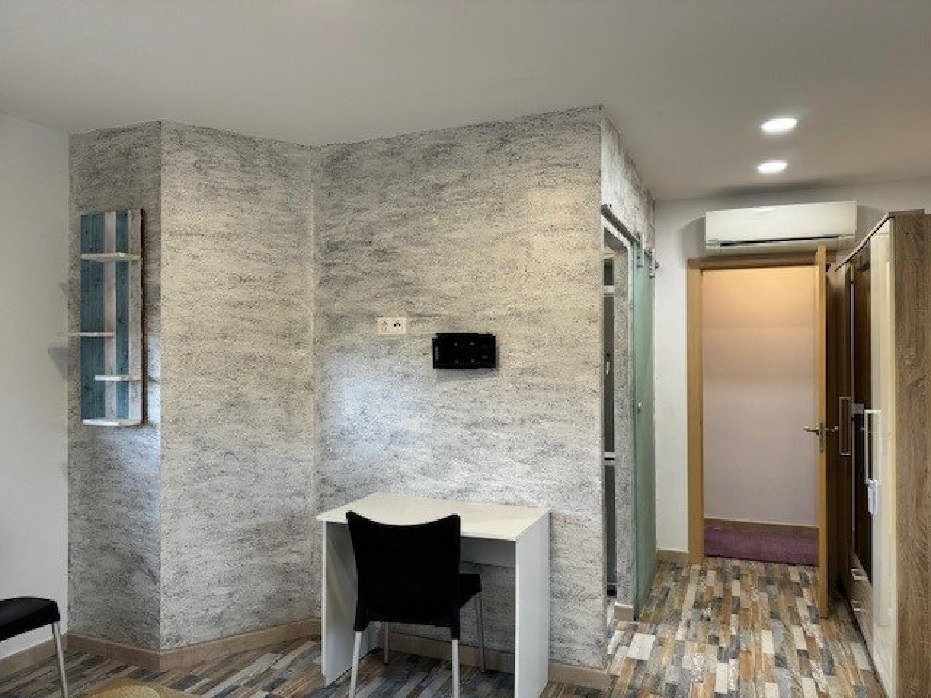 Photo 37 de l'annonce.