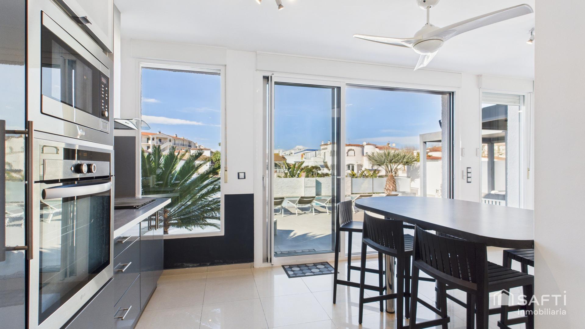 Photo 28 de l'annonce.