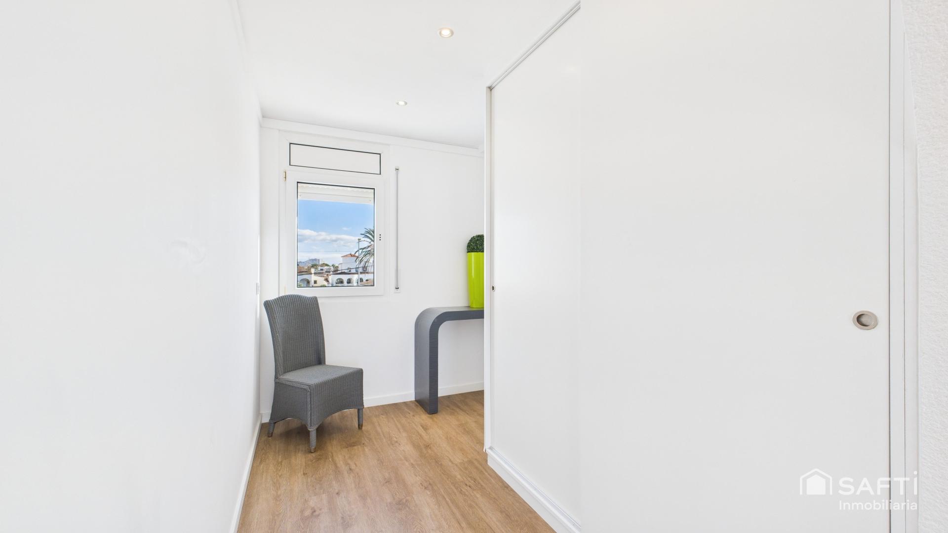 Photo 33 de l'annonce.