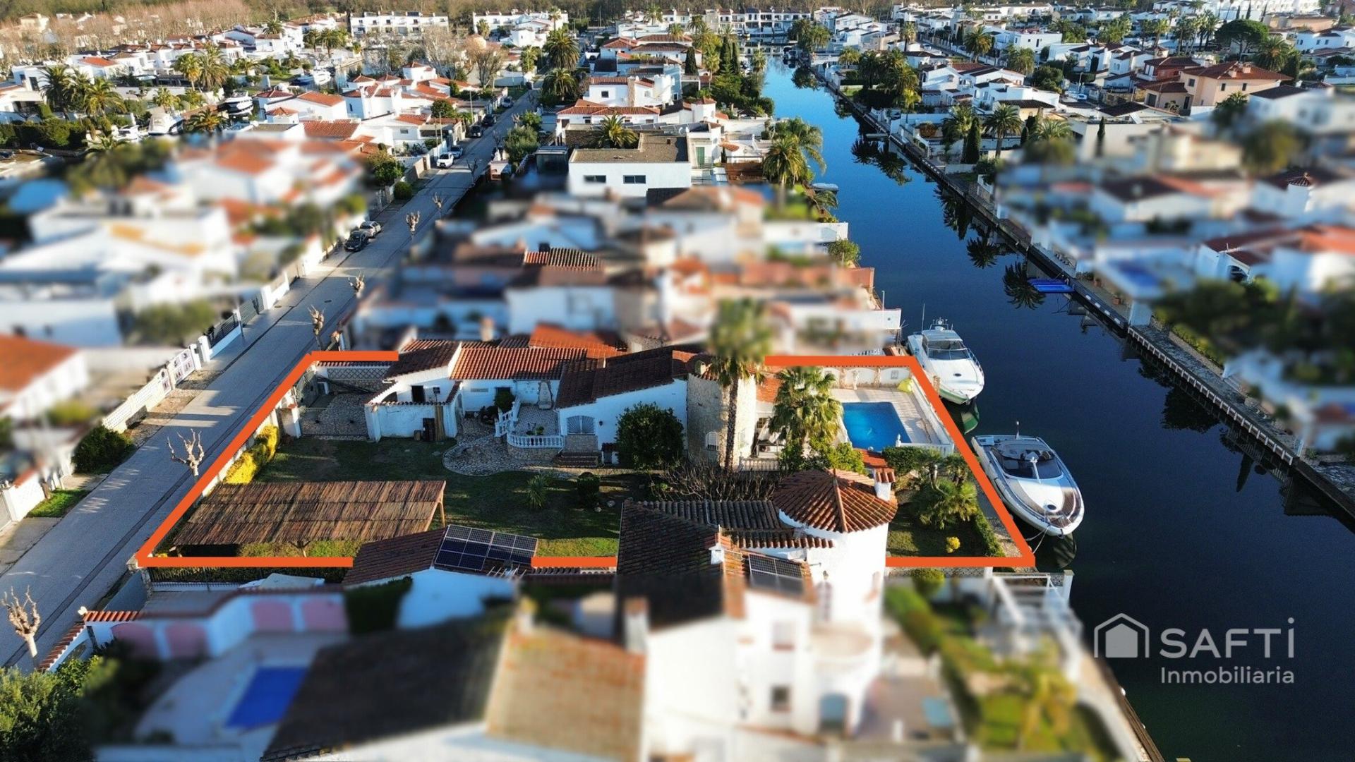 Photo 17 de l'annonce.