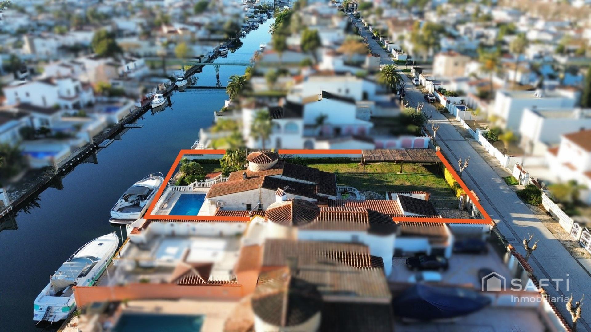 Photo 19 de l'annonce.