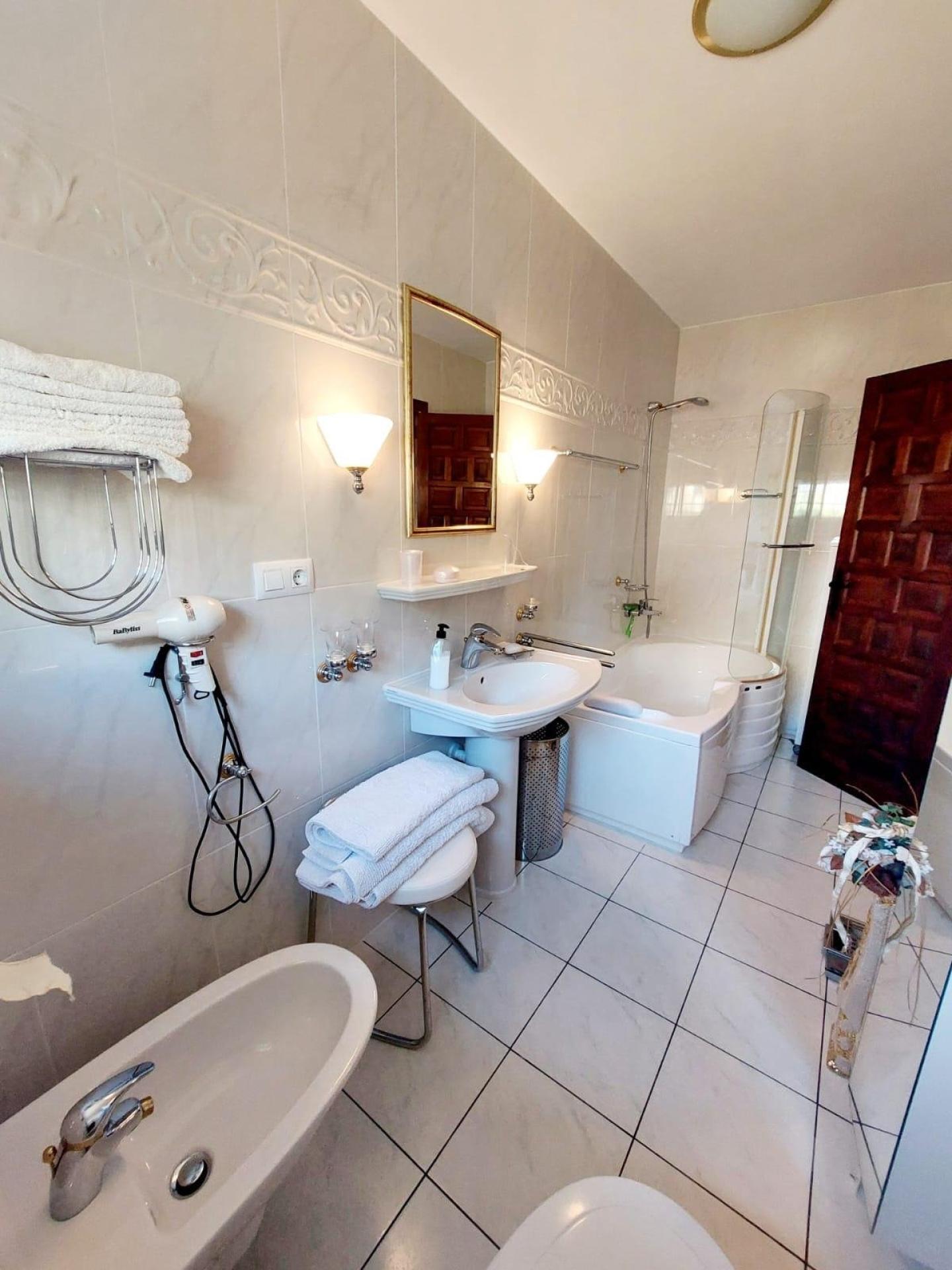 Photo 27 de l'annonce.