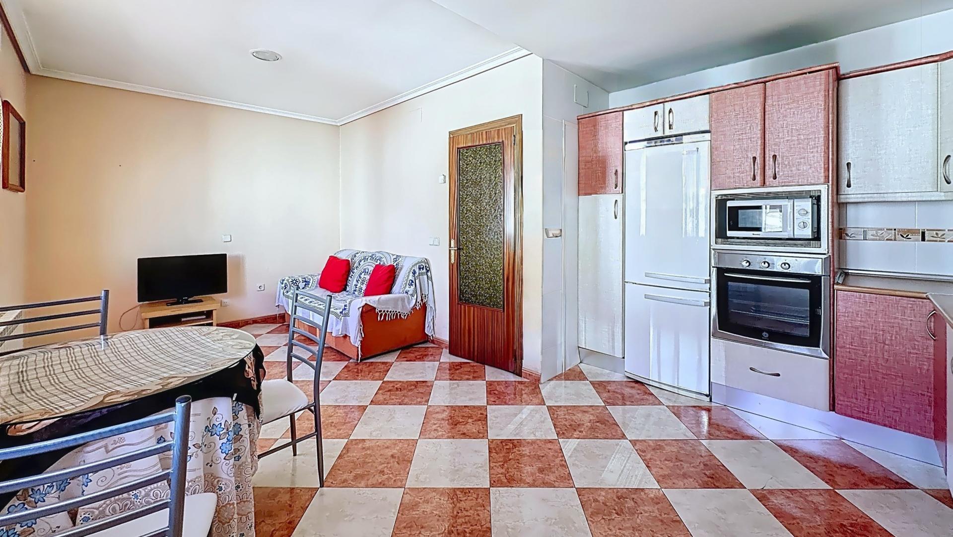 Photo 9 of the listing.