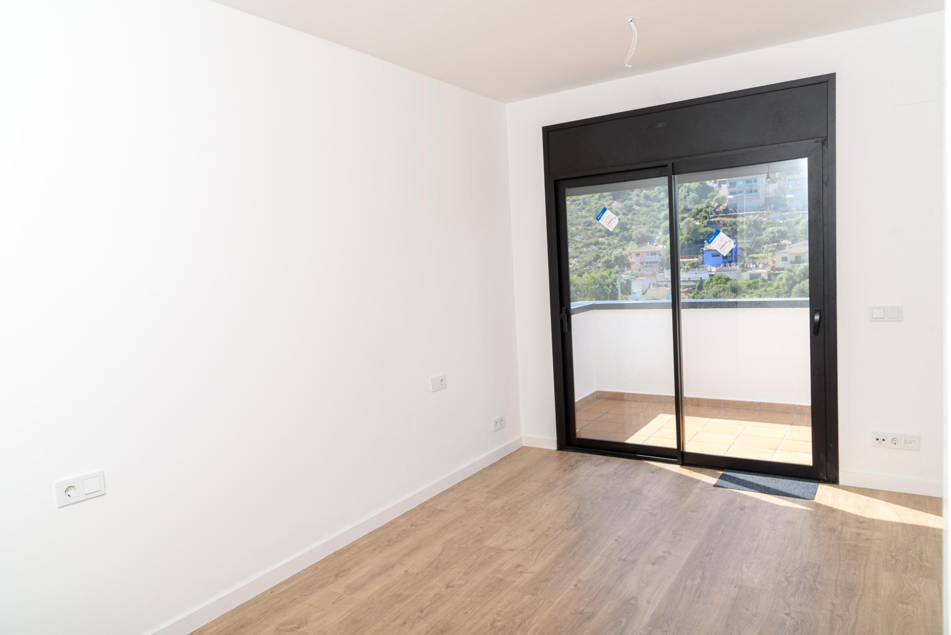 Photo 36 of the listing.