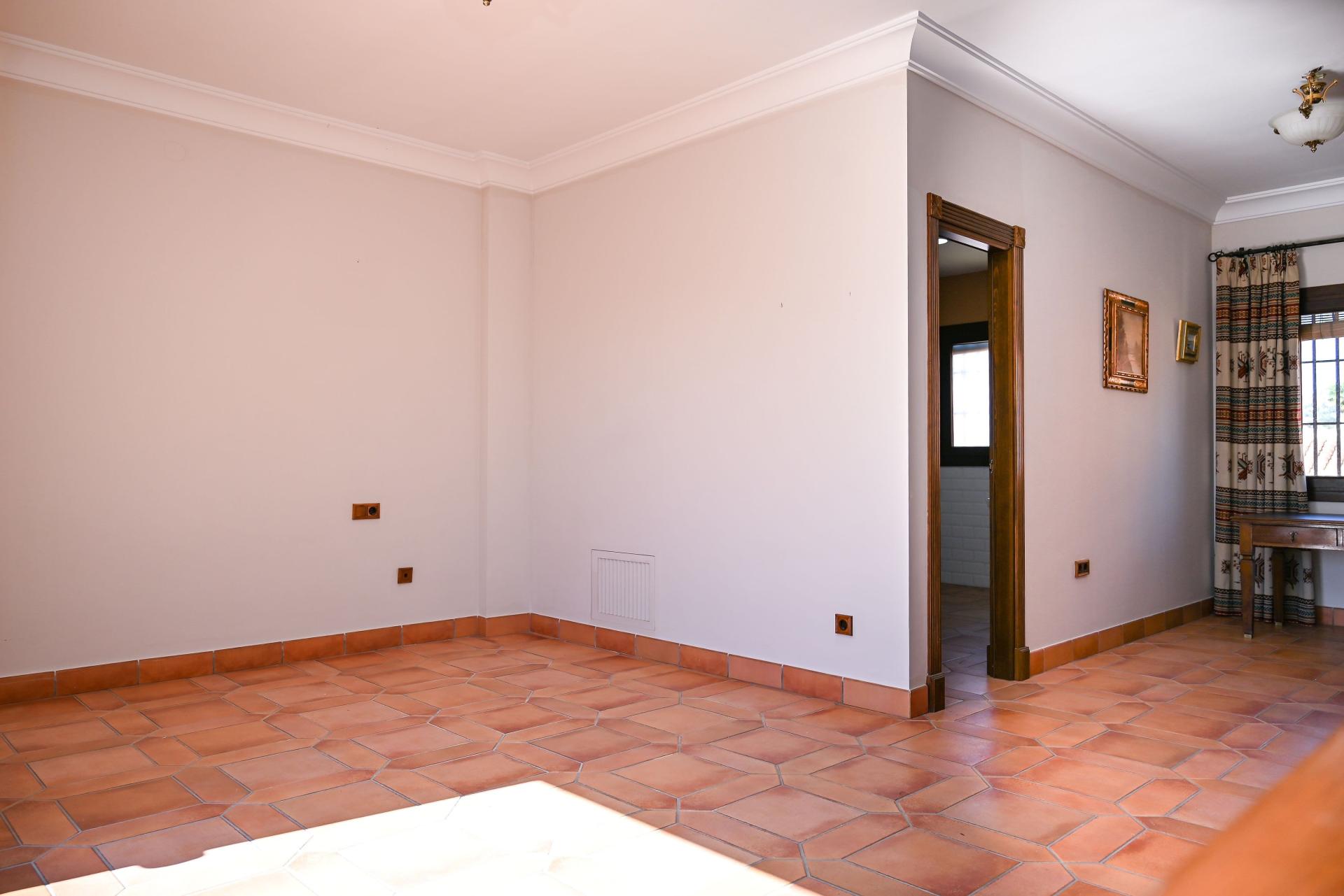 Photo 29 de l'annonce.