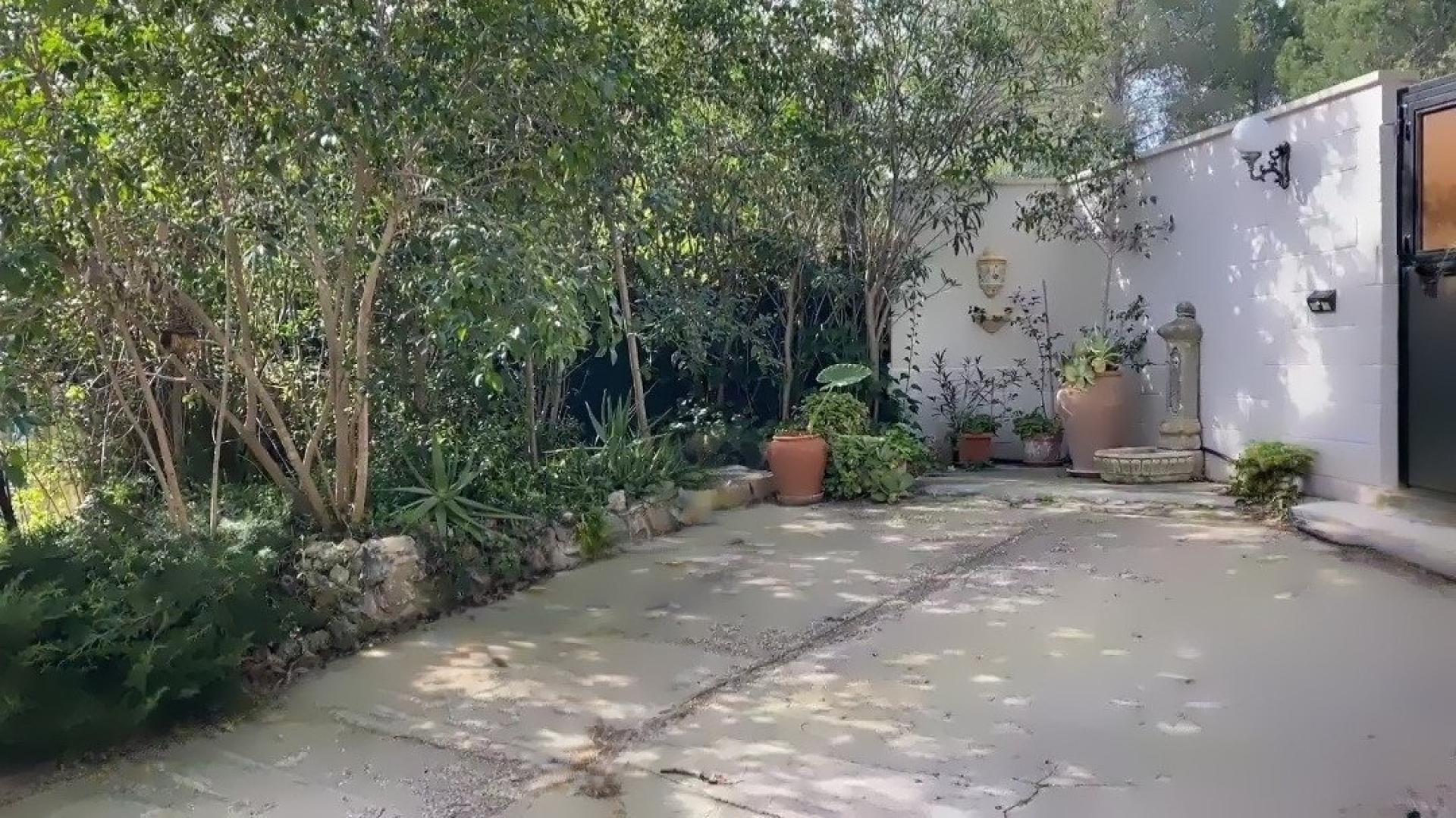 Photo 79 de l'annonce.