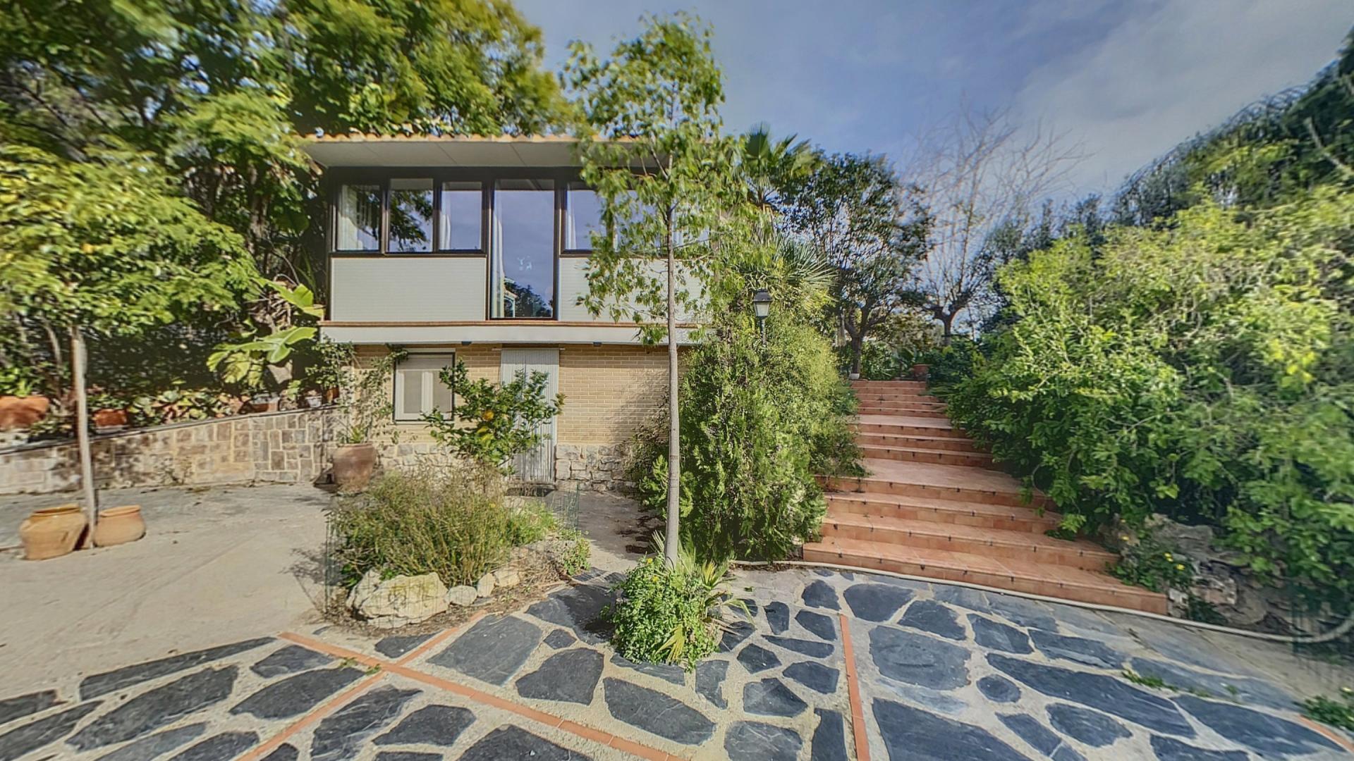 Photo 81 de l'annonce.