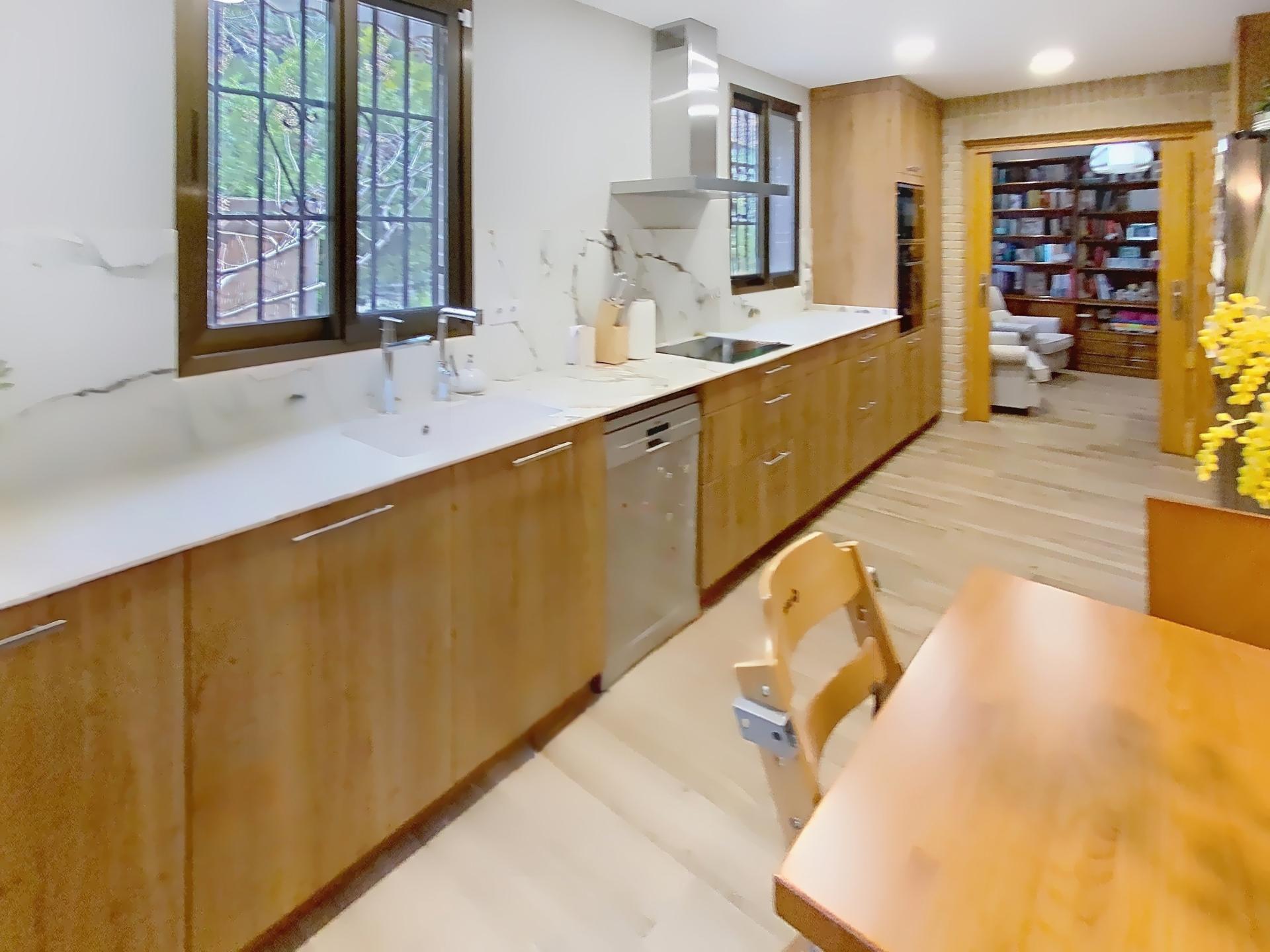 Photo 54 de l'annonce.