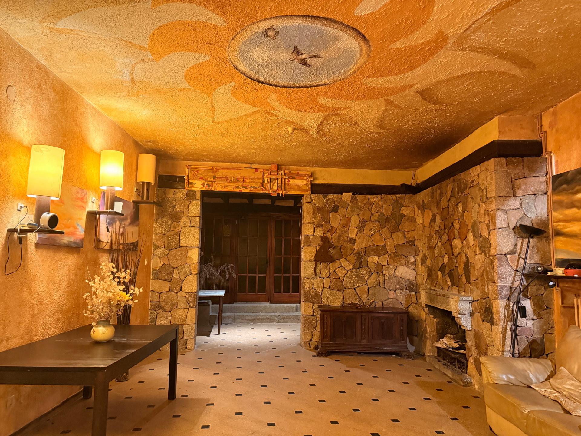 Photo 38 de l'annonce.