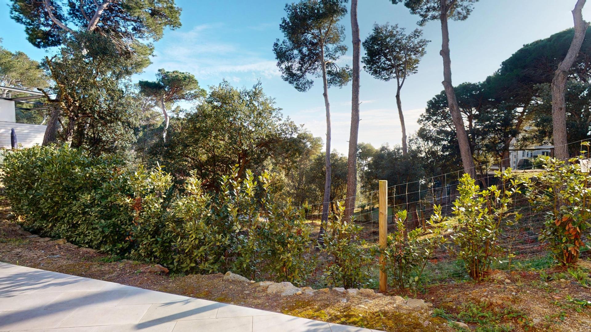 Photo 41 de l'annonce.