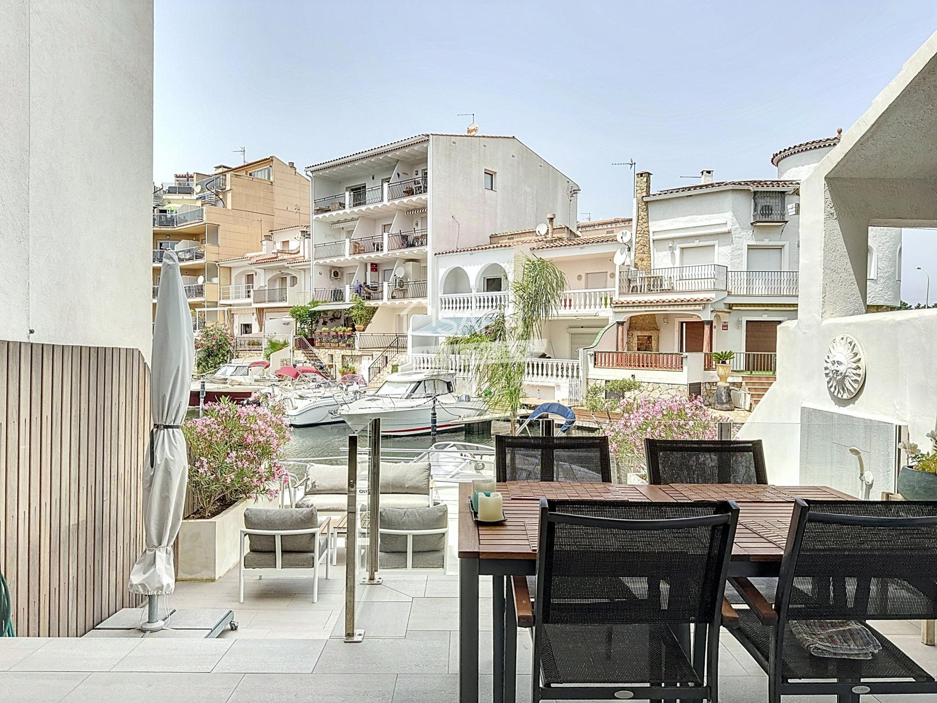 Photo 28 de l'annonce.