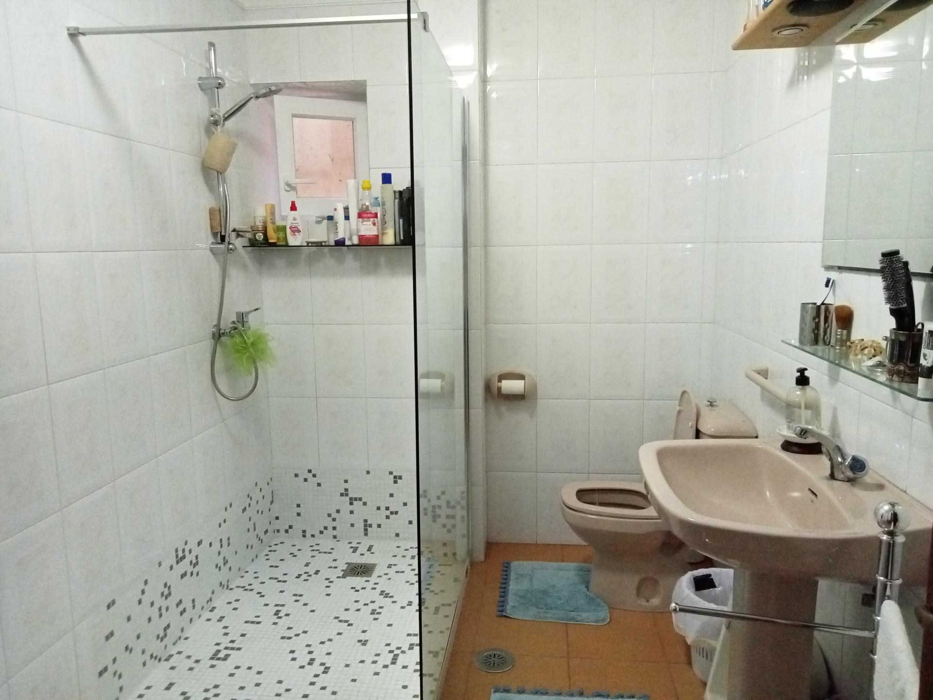 Photo 33 de l'annonce.