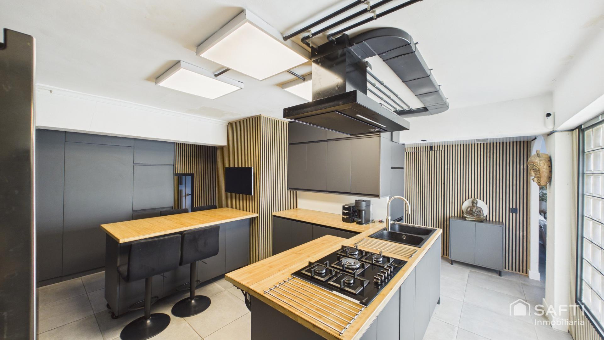 Photo 19 de l'annonce.