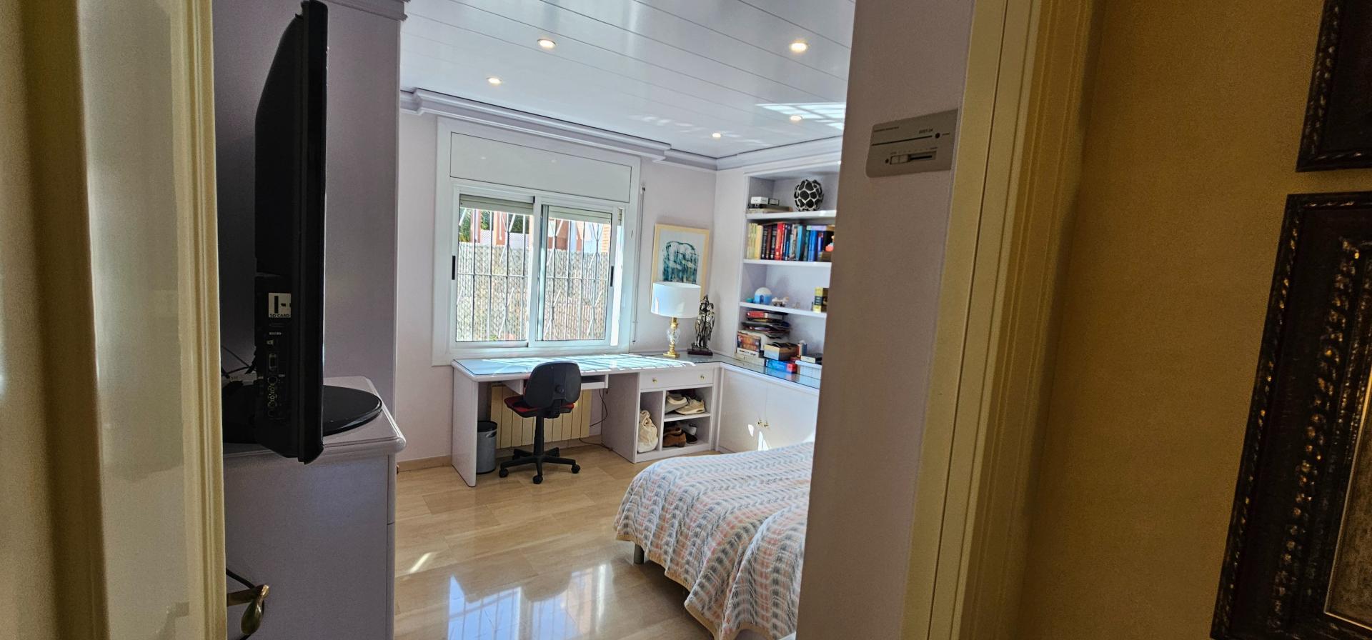 Photo 39 de l'annonce.