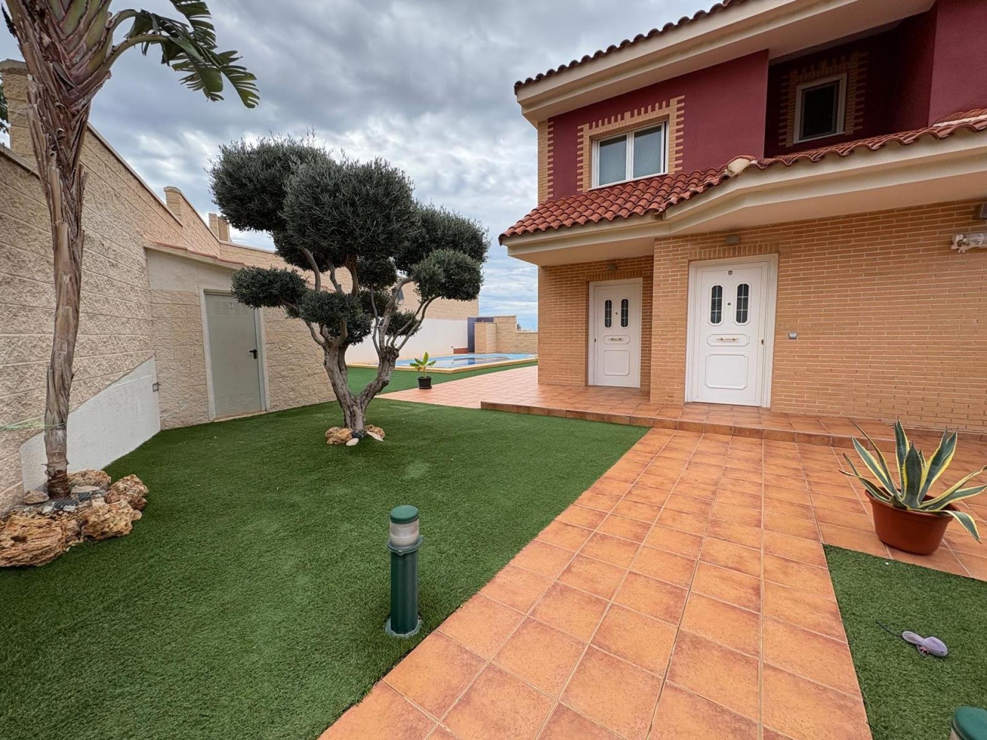 Photo 2 de l'annonce.