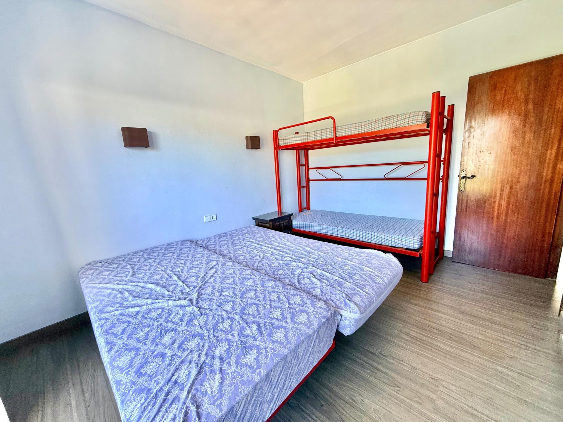 Photo 11 of the listing.