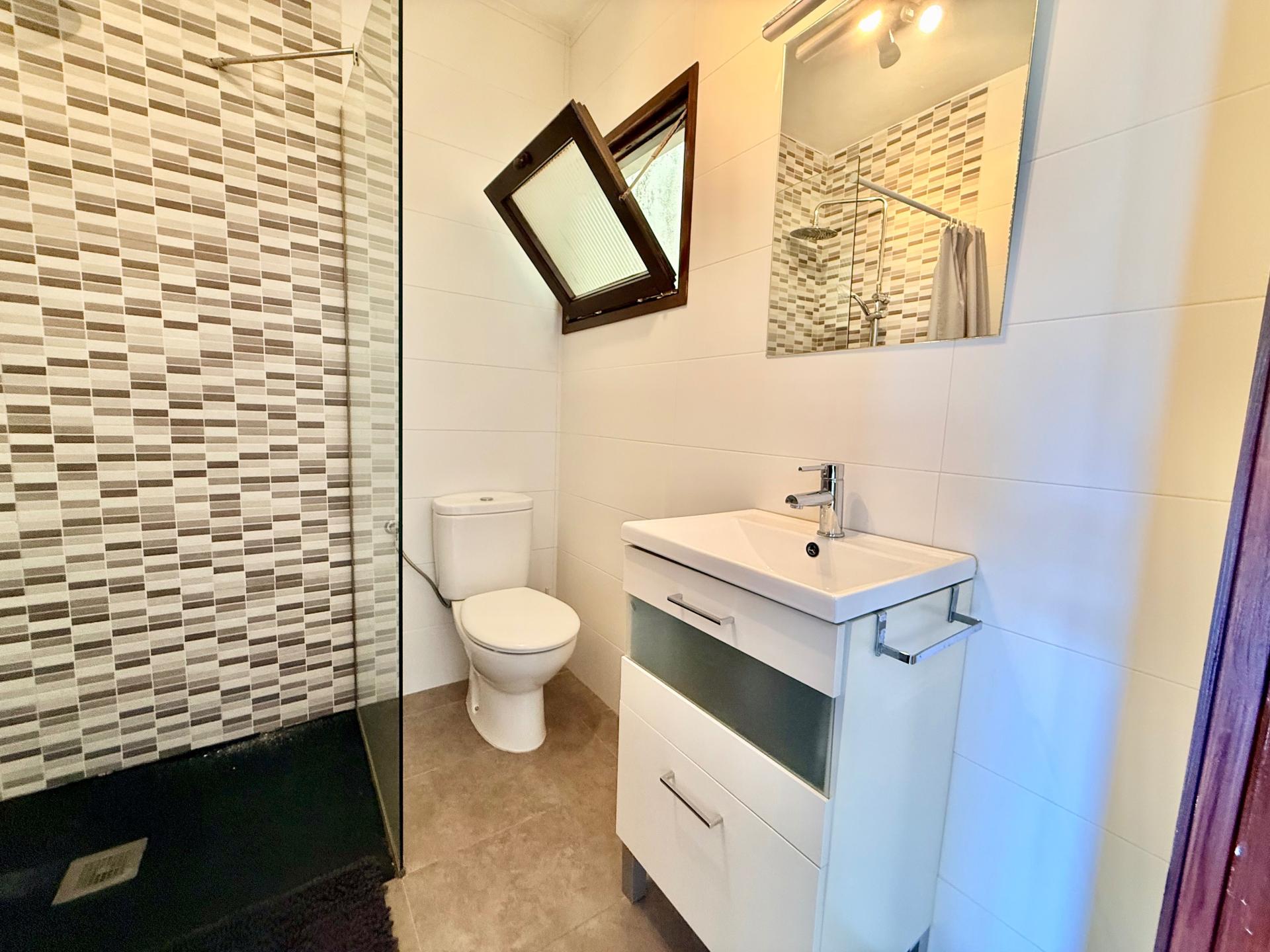 Photo 19 of the listing.