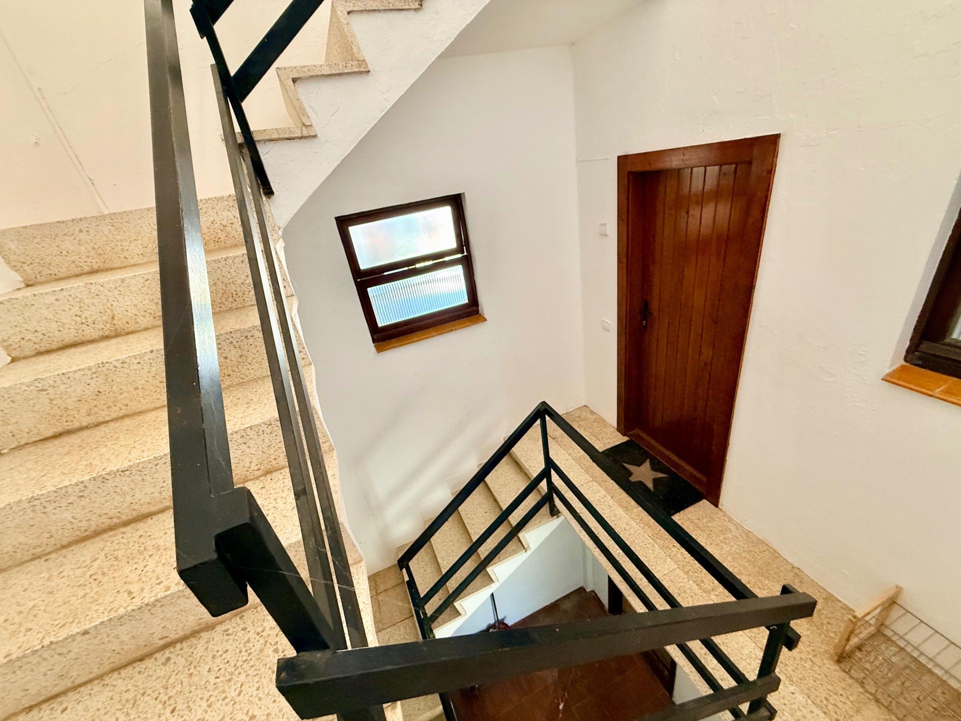 Photo 9 of the listing.