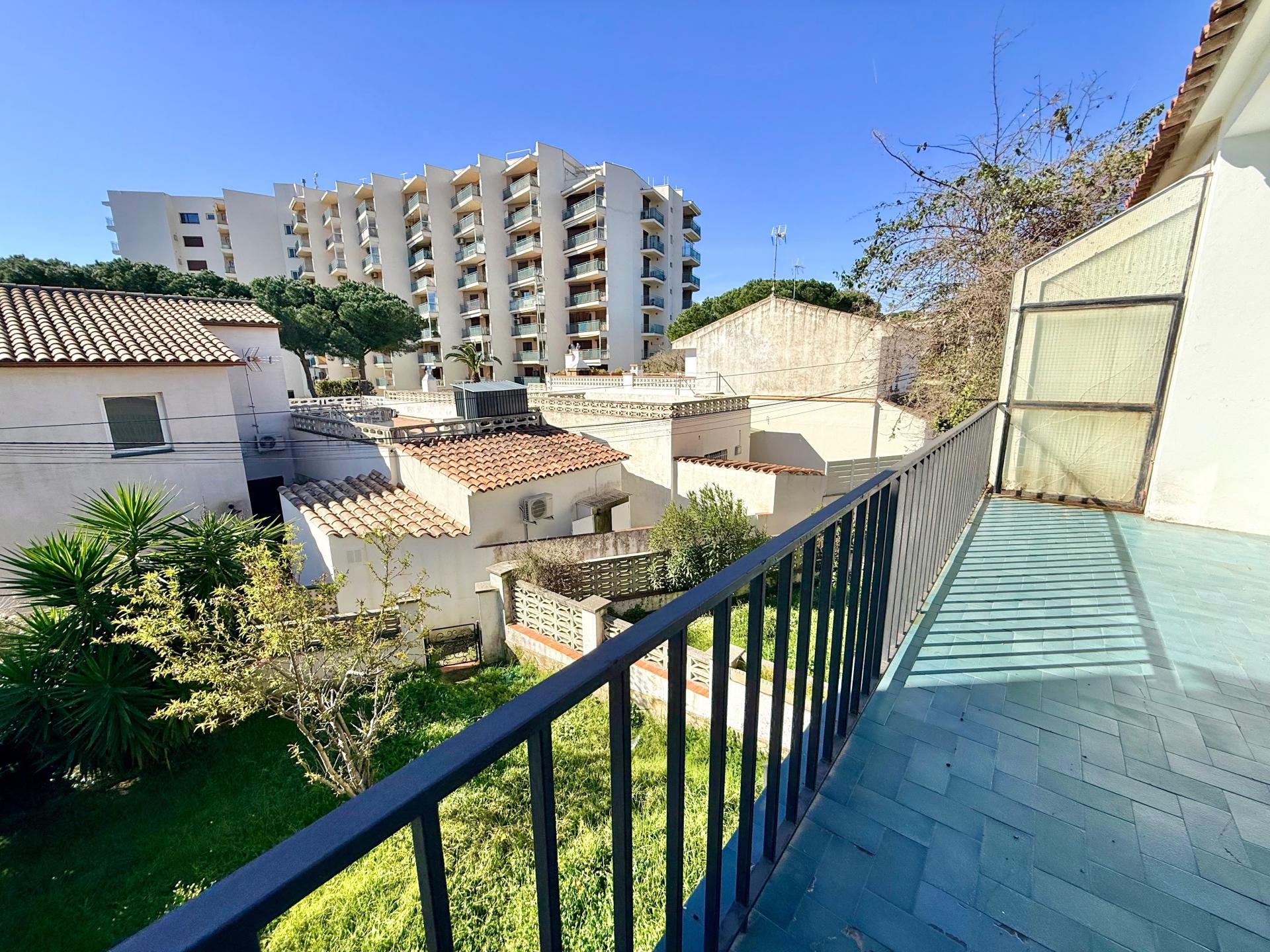 Photo 21 of the listing.