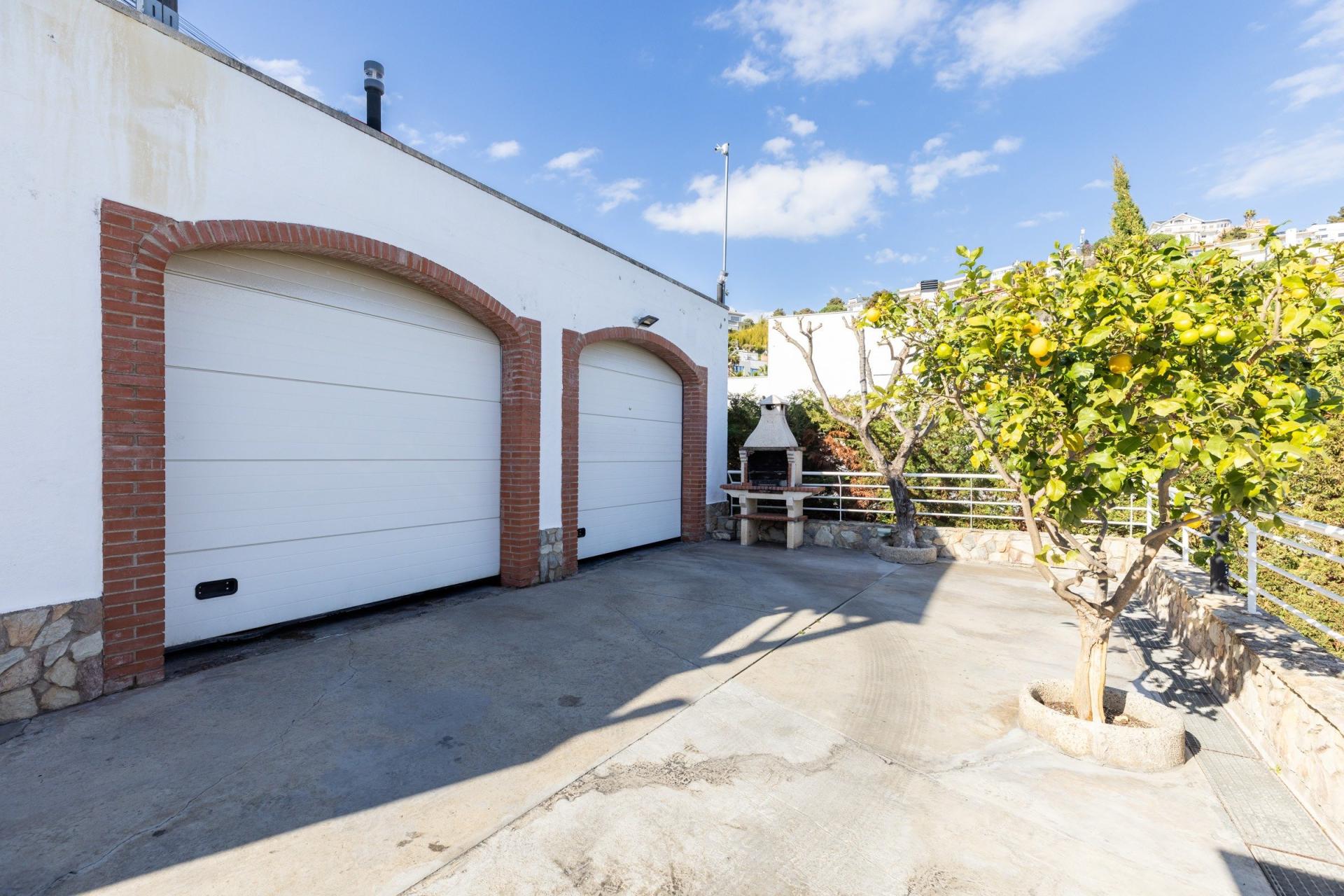 Photo 42 de l'annonce.